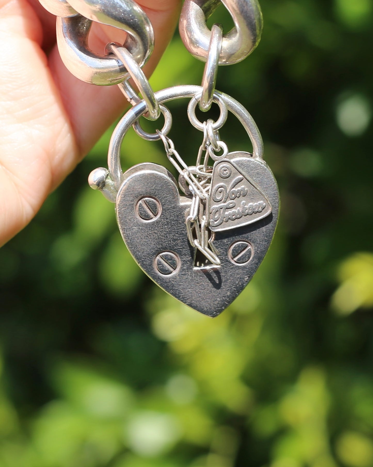 Australian Designer Very Chunky Semi Hollow Curb Link Bracelet with Heart Padlock, 84.2g