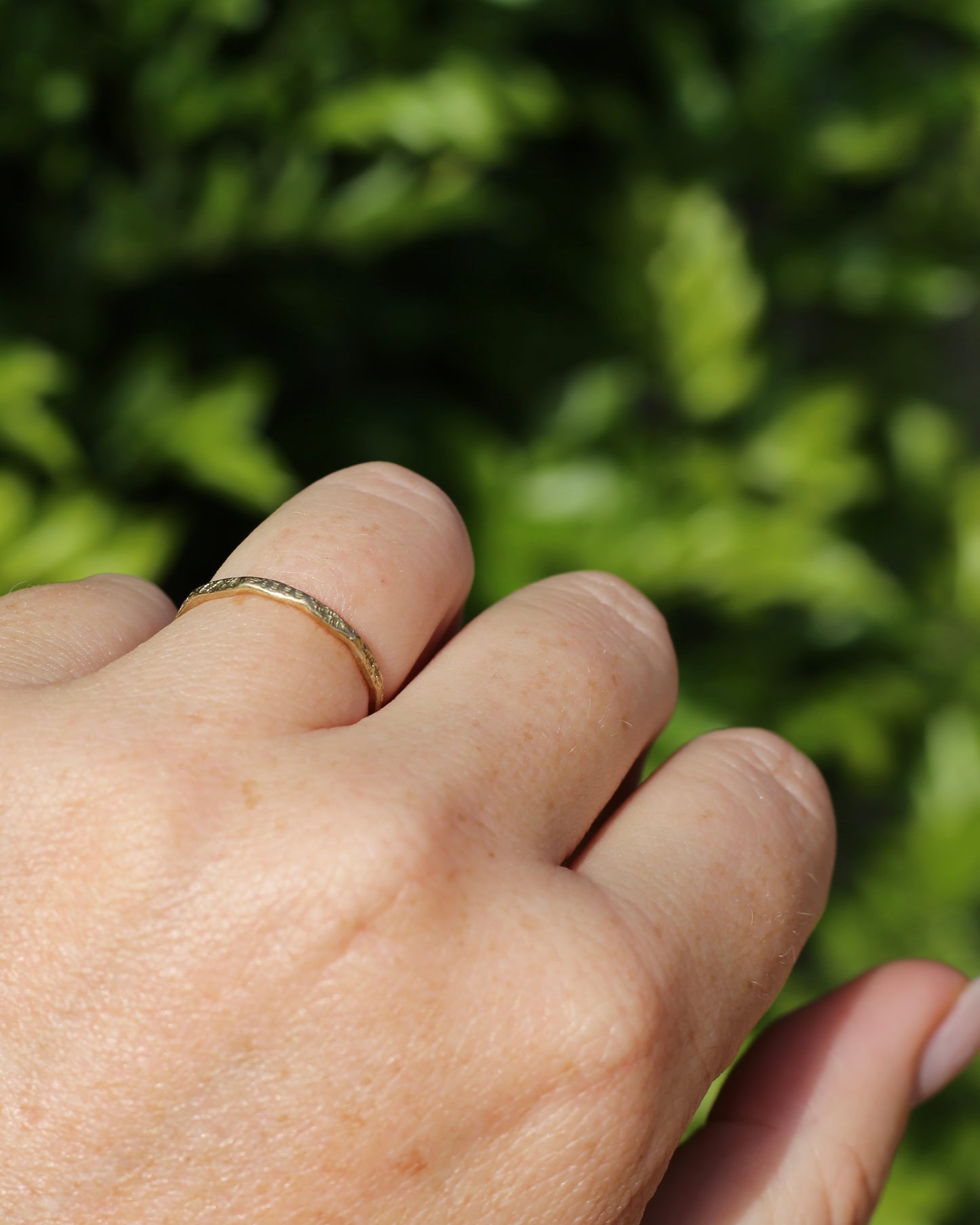 Vintage Rustic Gold Ring, 9ct Yellow Gold, size P or 7.5, 1.1g