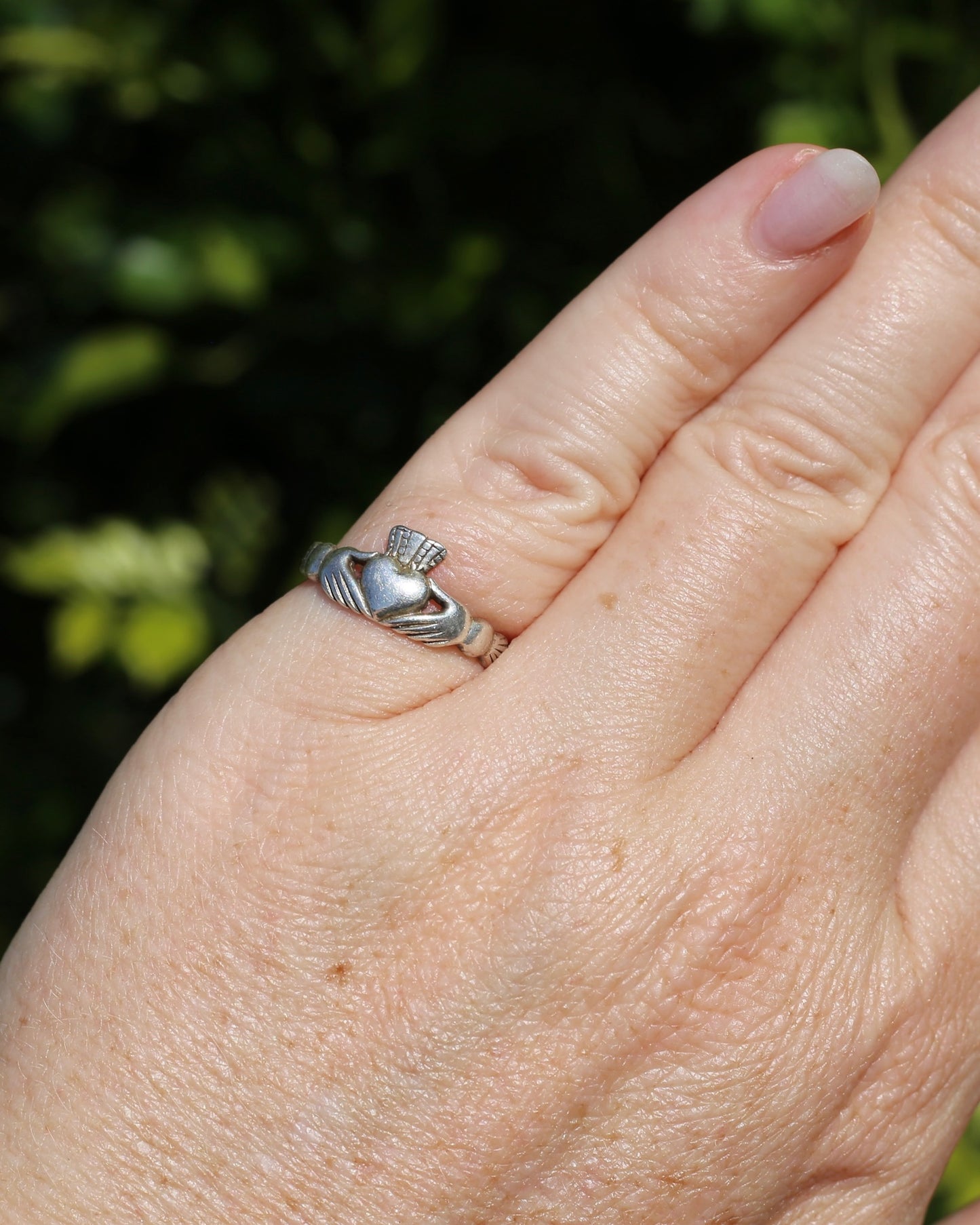Irish Silver Claddagh Ring, 1.9g size L1/2 or 6
