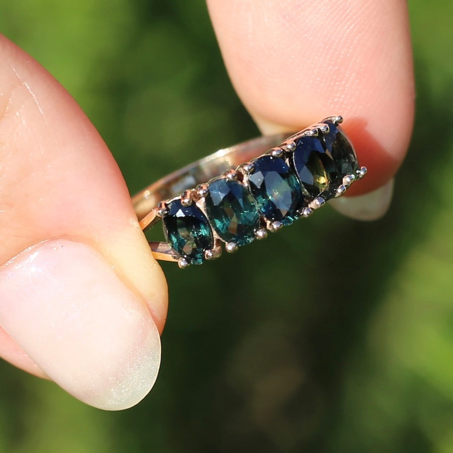 3 Carat Five Stone Parti Sapphire Ring, 9ct Yellow Gold, size R1/2 or nearly 9, with valuation