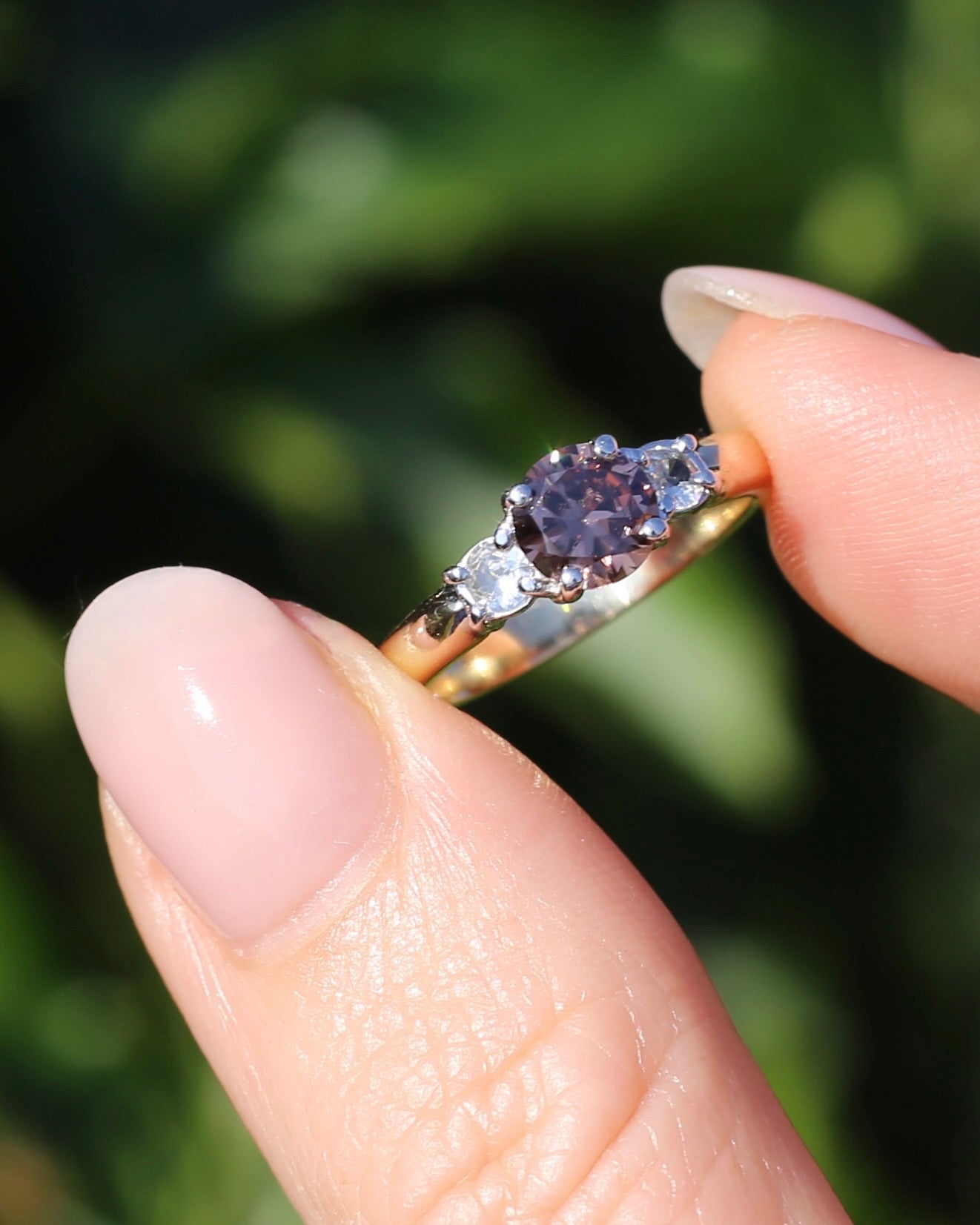 1.31ct Natural Caramel Zircon and Old Cut White Zircon Trilogy Ring, 9ct Gold, size N1/2 or just under 7, 3.72g