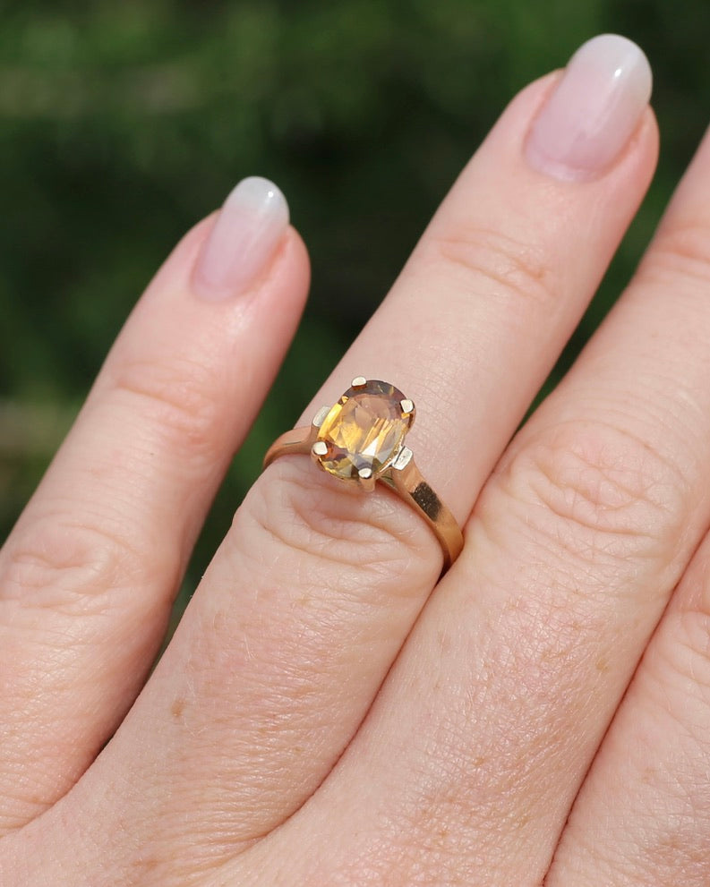 Vintage Yellow Sapphire Ring, 9ct Yellow Gold, size M1/2 or 6.5, 2.68g