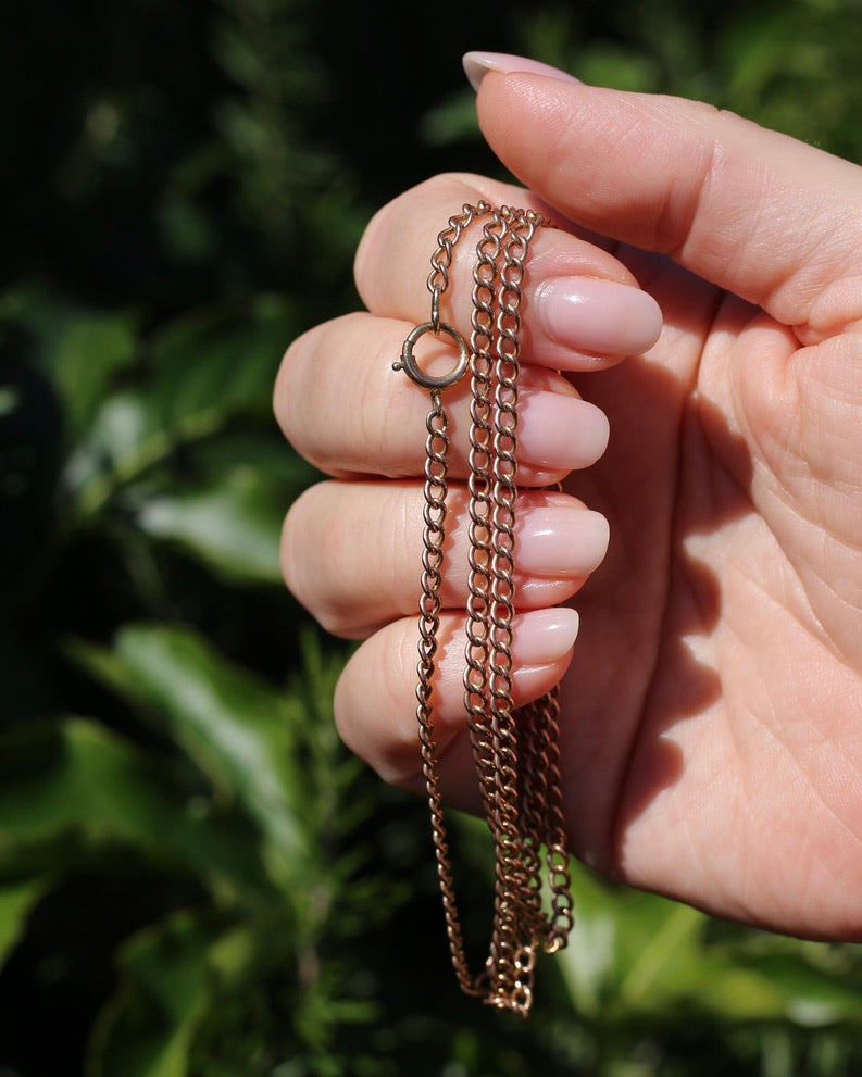 Vintage Old Rosey Gold Curb Chain with Bolt Clasp, 9ct Old Roey Gold, 67cm or 26.5 inches, 12.42g