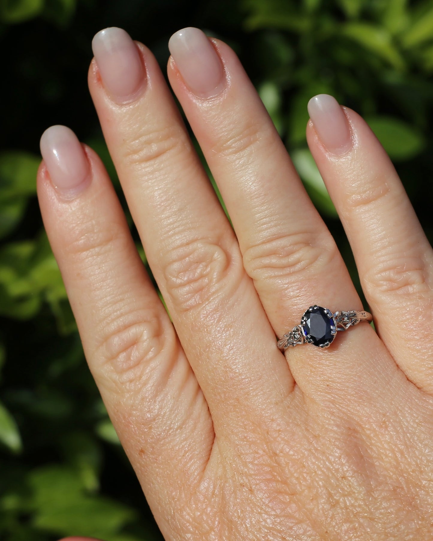 1.3ct Natural Blue Australian Sapphire, in a Vintage Double Claw Set 9ct White Gold Filigree Ring, size P or 7.75, 2.45g