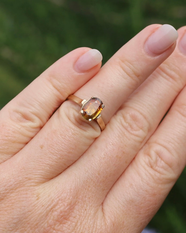 Vintage Yellow Sapphire Ring, 9ct Yellow Gold, size M1/2 or 6.5, 2.68g