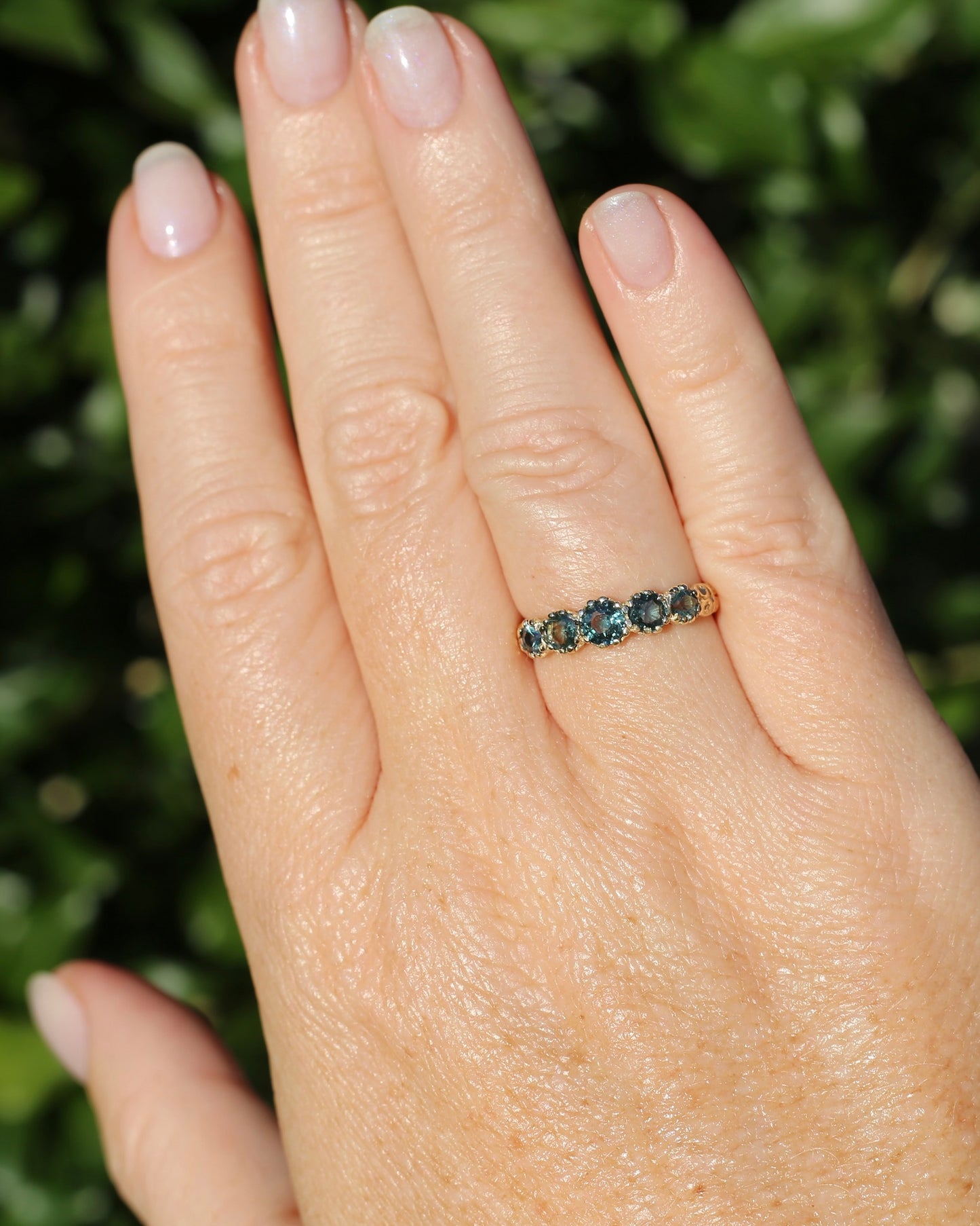 1.58ct Parti 5 Stone Multi Claw Set Vintage Ring, 9ct Yellow Gold, size P or 7.5
