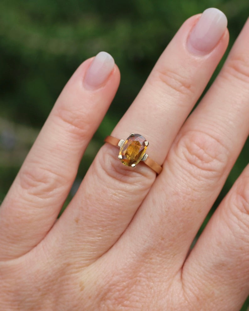 Vintage Yellow Sapphire Ring, 9ct Yellow Gold, size M1/2 or 6.5, 2.68g