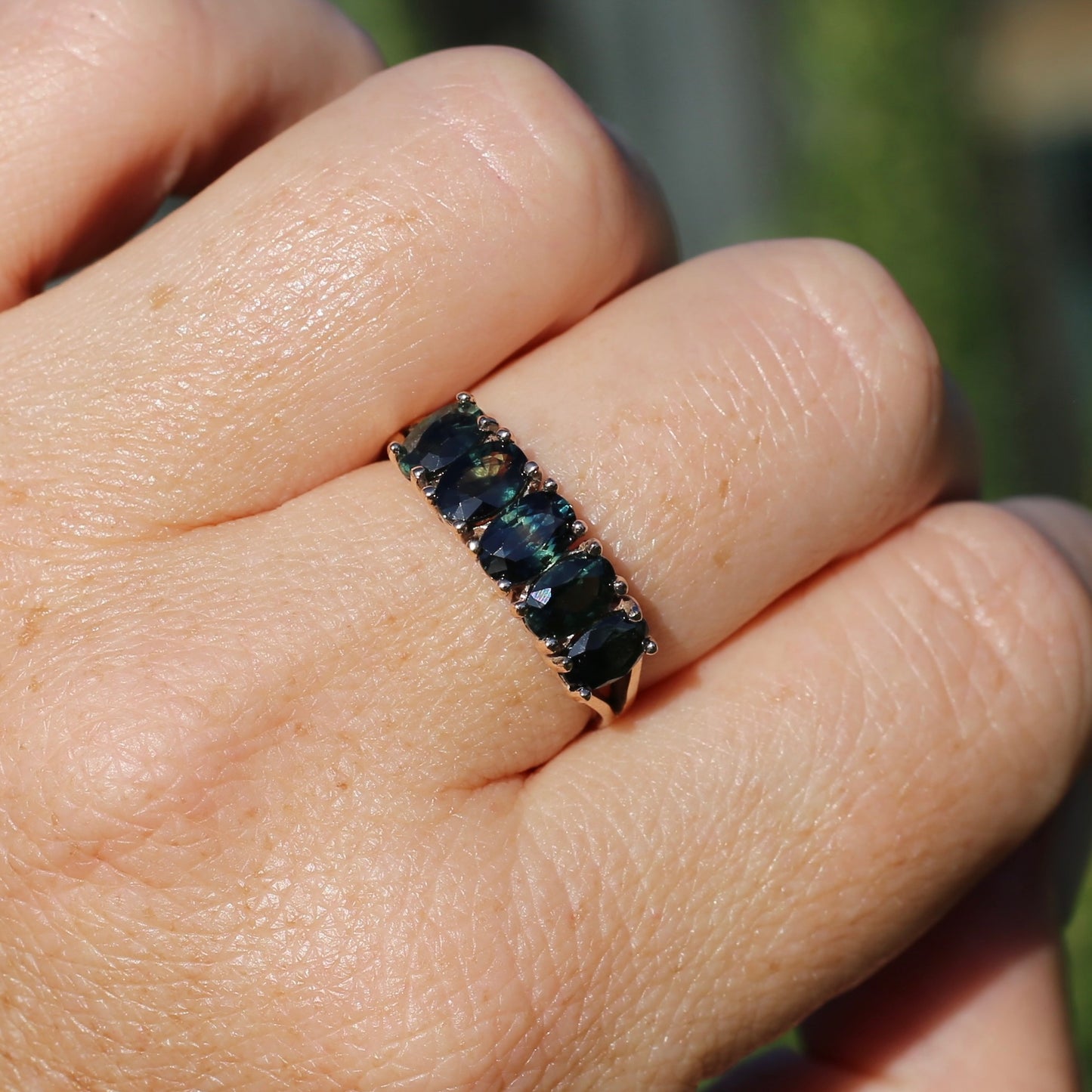3 Carat Five Stone Parti Sapphire Ring, 9ct Yellow Gold, size R1/2 or nearly 9, with valuation