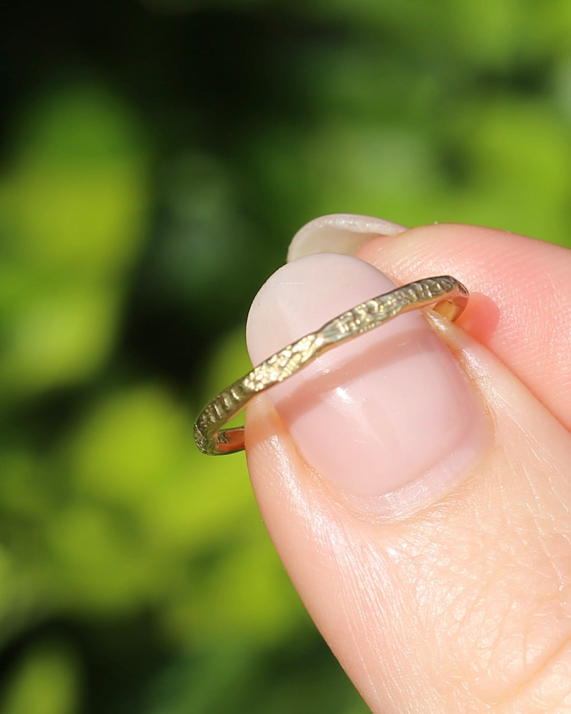 Vintage Rustic Gold Ring, 9ct Yellow Gold, size P or 7.5, 1.1g