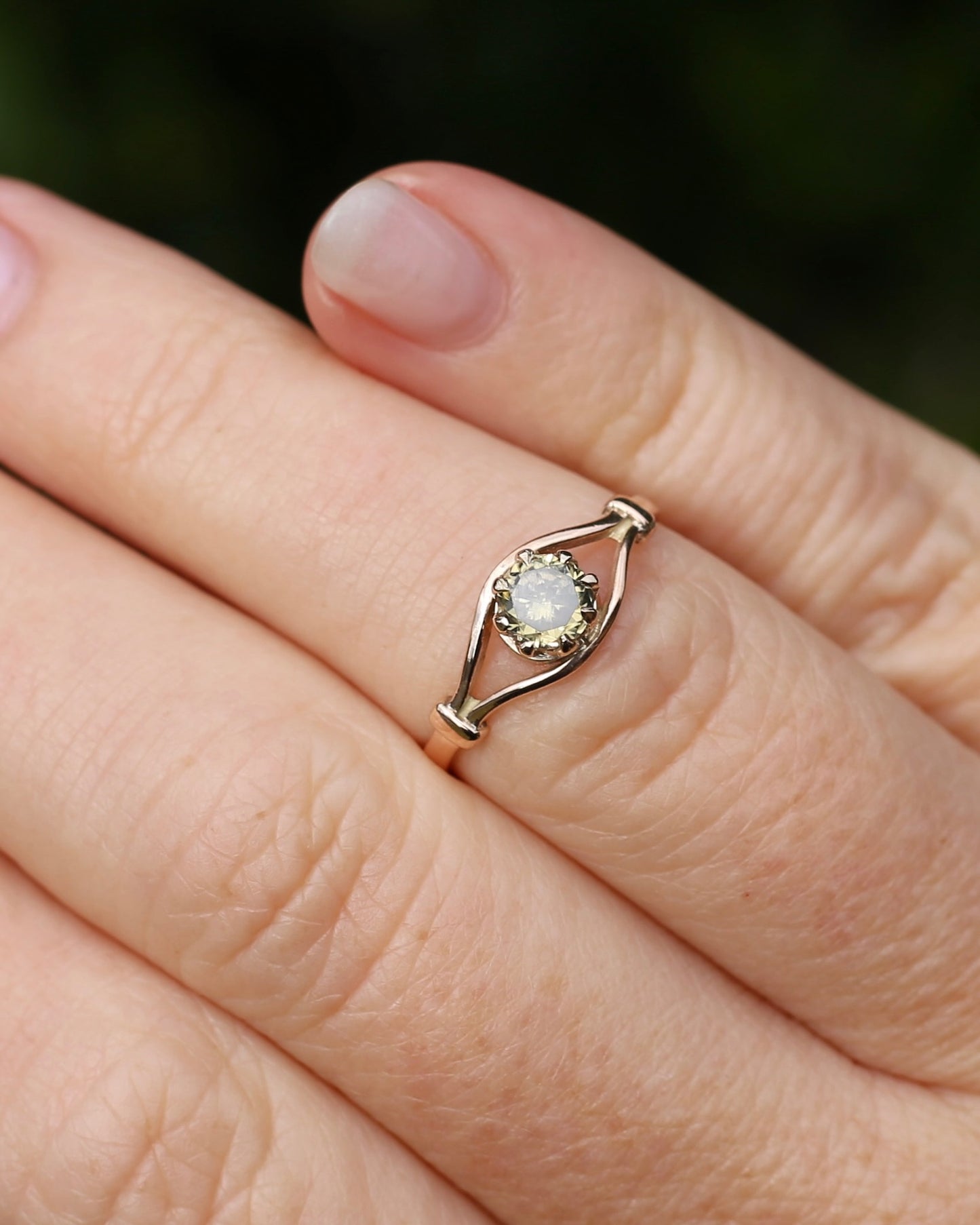 East African Green Zircon, Vintage 8 Claw Setting, Old Rosey Gold, size M1/2 or 6.5