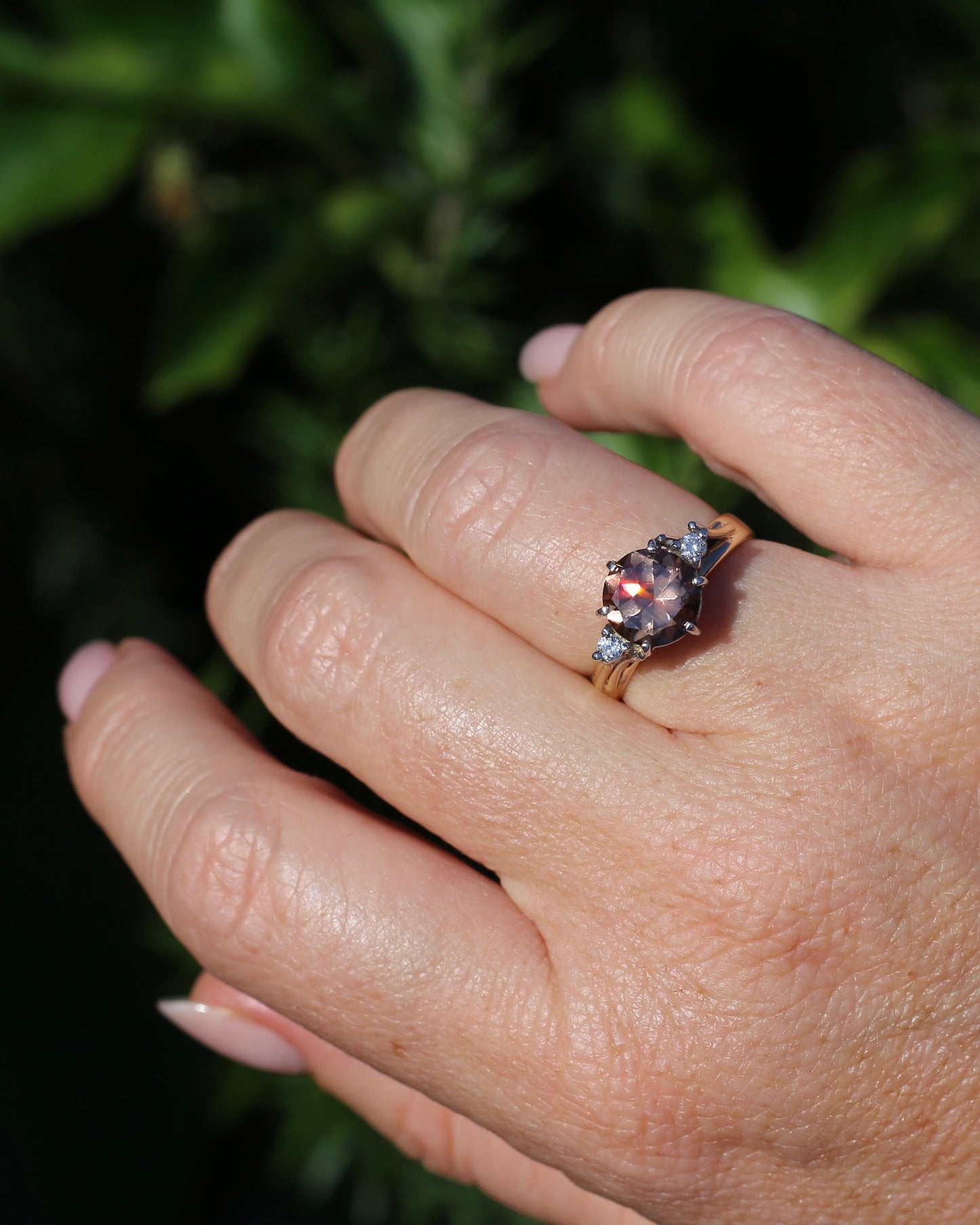 Vintage Circa 1960s 3.44ct Zircon and Diamond Trilogy, 9ct Yellow and White Gold, size 8 or Q, 3.95g