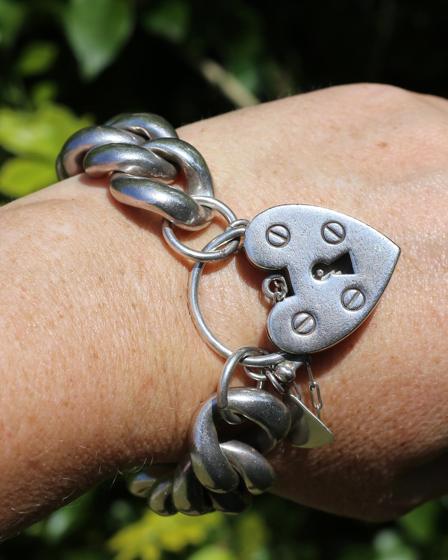 Australian Designer Very Chunky Semi Hollow Curb Link Bracelet with Heart Padlock, 84.2g
