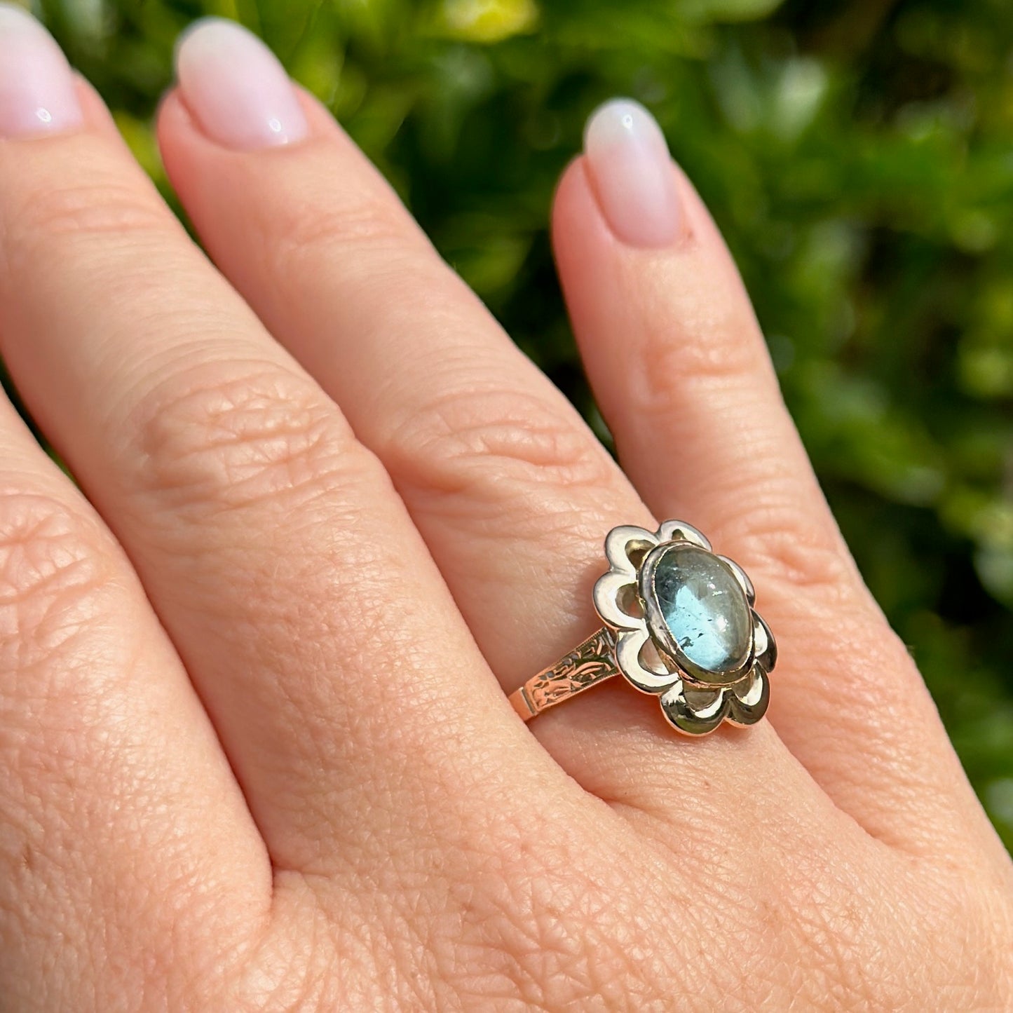 2.35ct Natural Aquamarine Cabochon in Vintage Floral 9ct Gold Ring, size O or 7.25