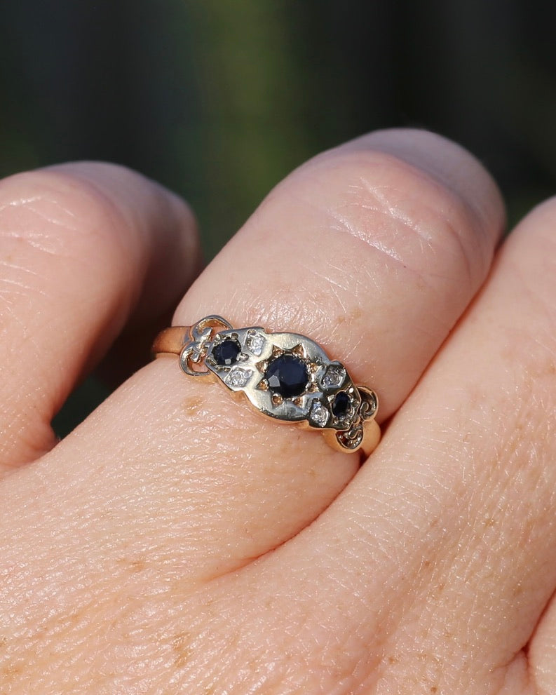 Star Set Dark Sapphire and Diamond Ring, 9ct Yellow Gold, size O1/2 or 7.5, 1.99g