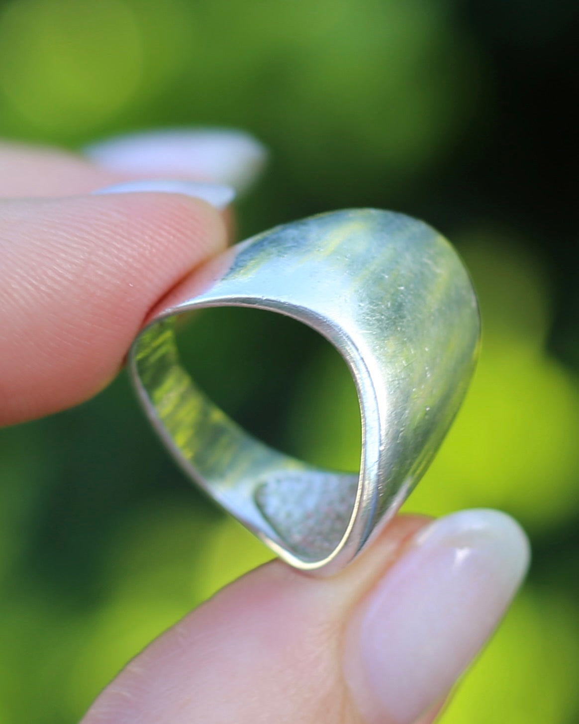 Wide Wave Shaped Silver Band, Sterling Silver, size Q1/2 or 8.5 (fits more like a P1/2 or Q), 7.2g