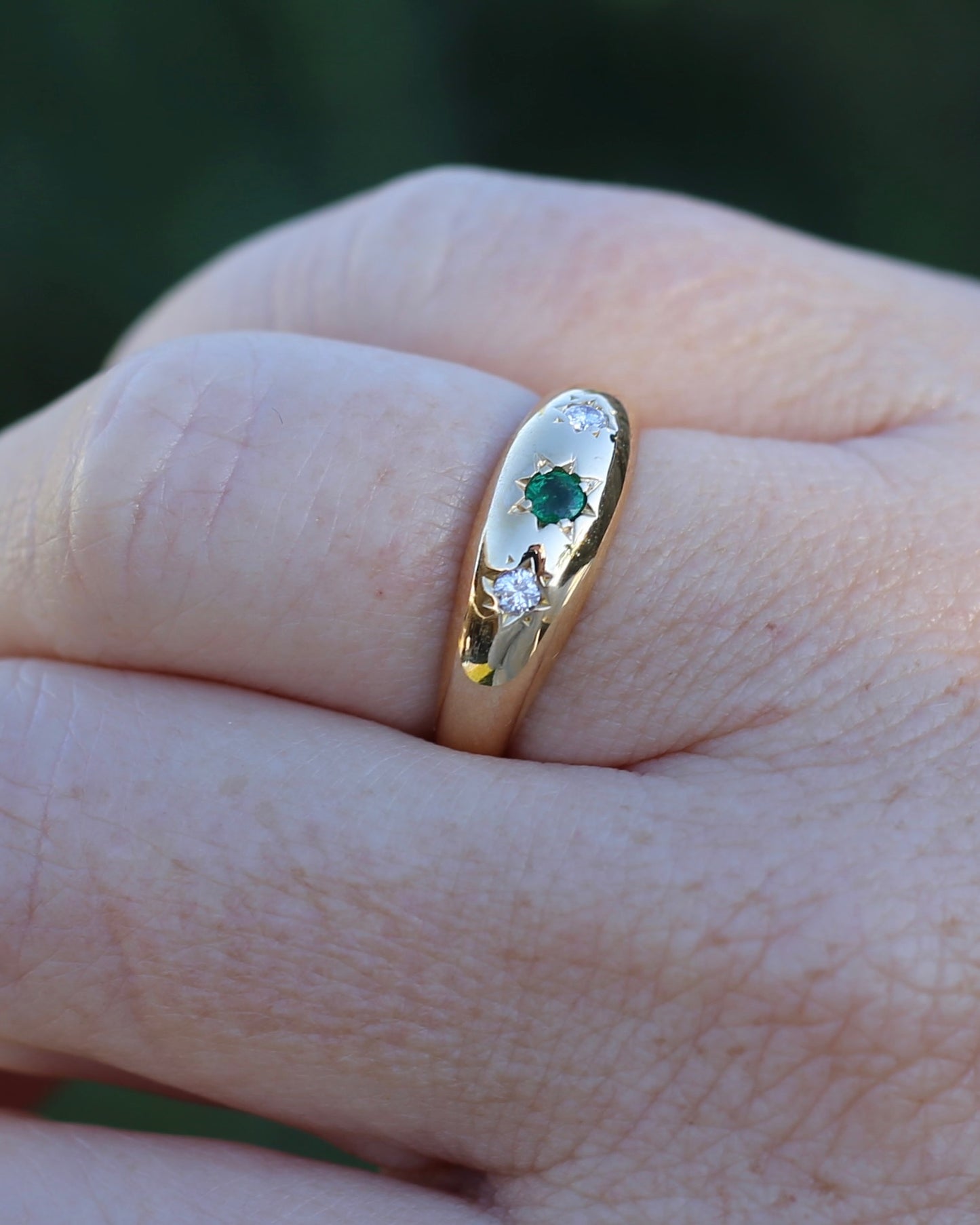1975 Made Natural Emerald and Diamond Star Set Trilogy, 18ct Yellow Gold, size 7.75 or just under P1/4