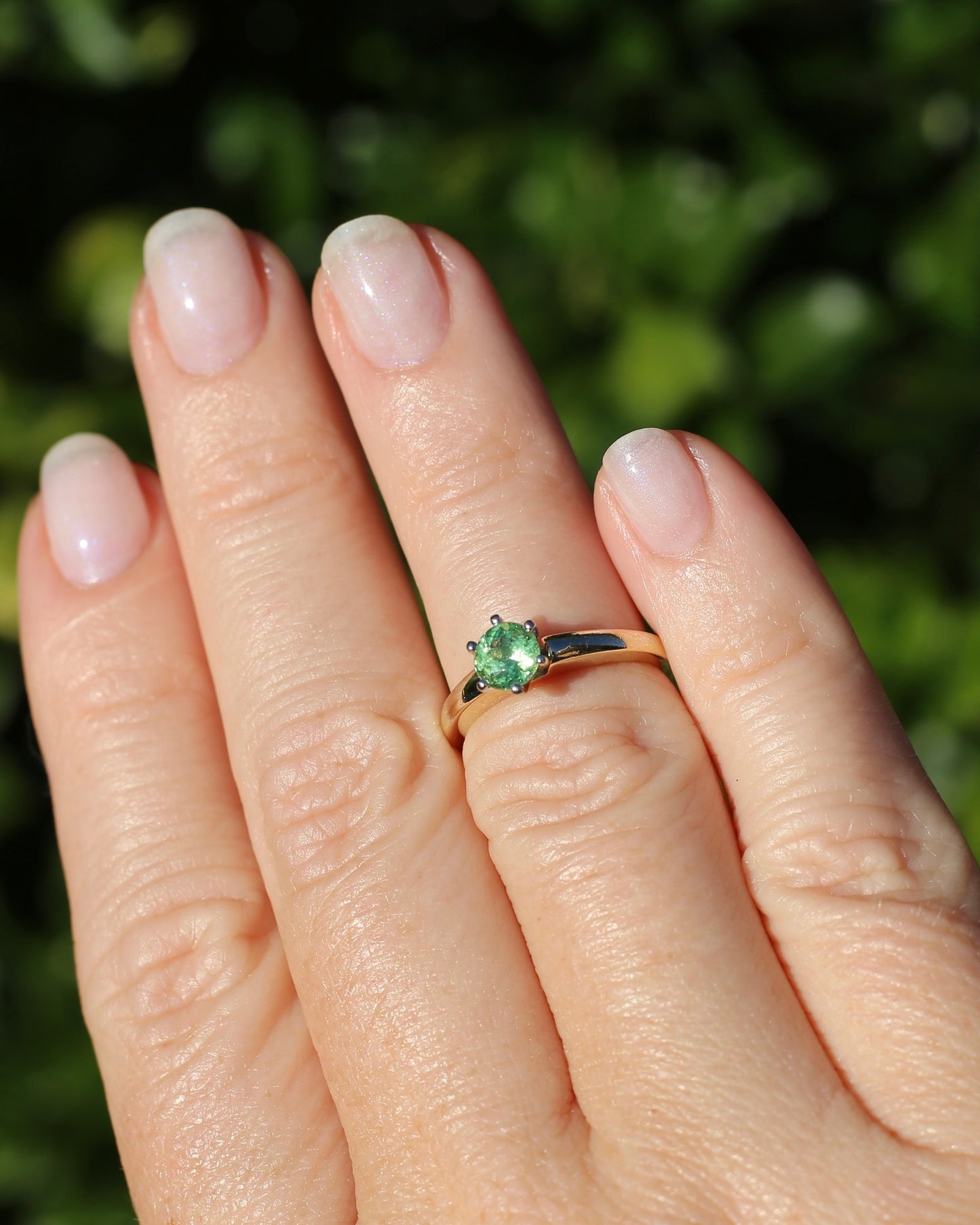 0.75ct Tsavorite - Light Grossular Green Garnet - in Vintage 14ct Yellow and White Gold Setting, size J1/2 or 5