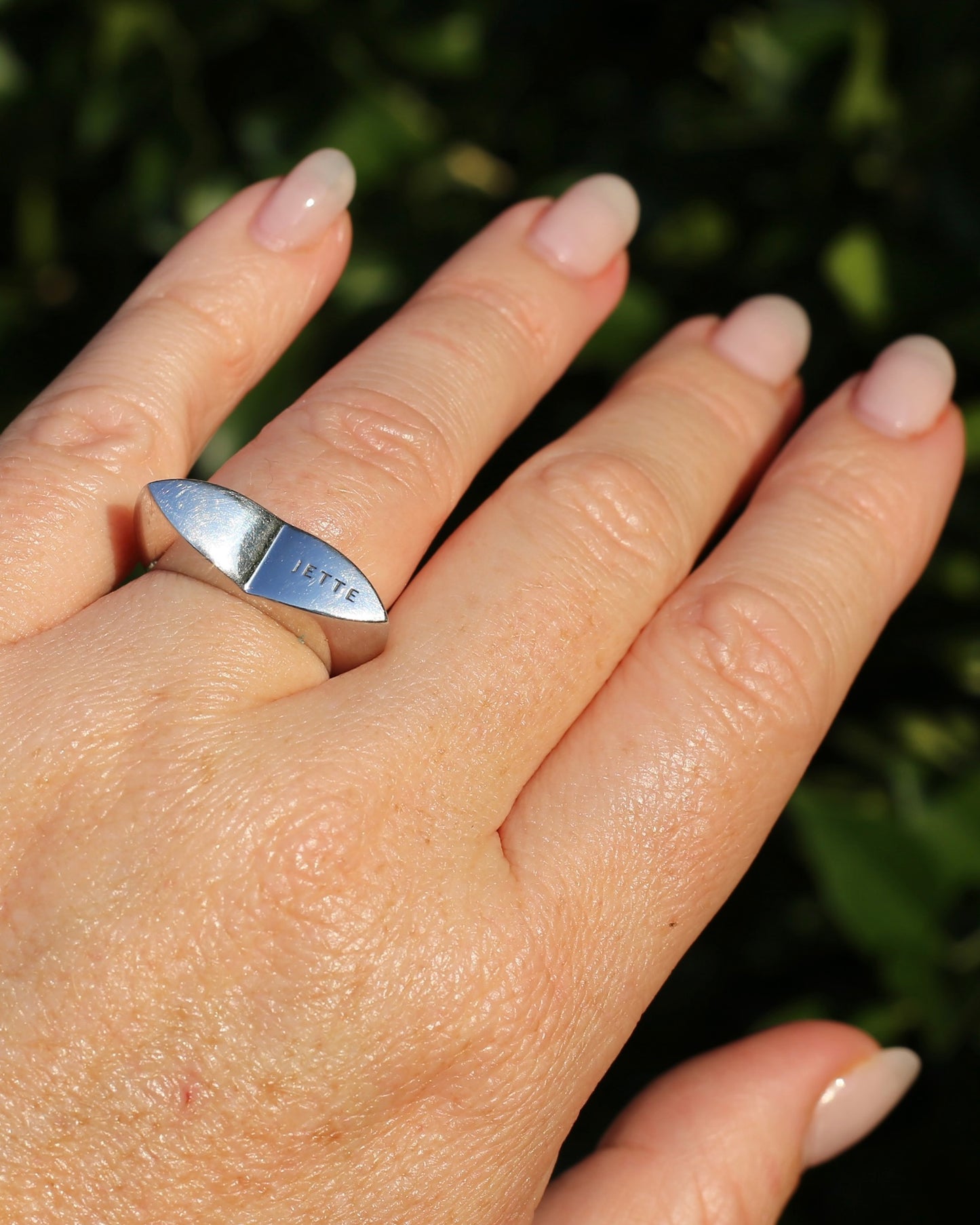 German Jette Ring, Sterling Silver, 8.1g, size O or 7.25 (feels more like N1/2)