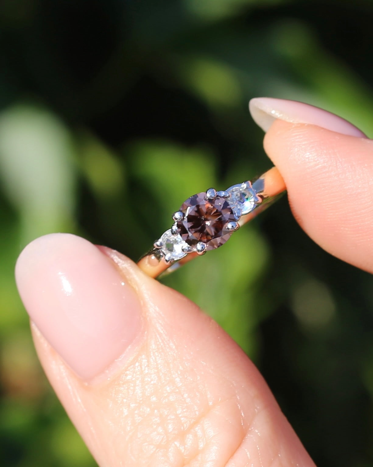 1.31ct Natural Caramel Zircon and Old Cut White Zircon Trilogy Ring, 9ct Gold, size N1/2 or just under 7, 3.72g