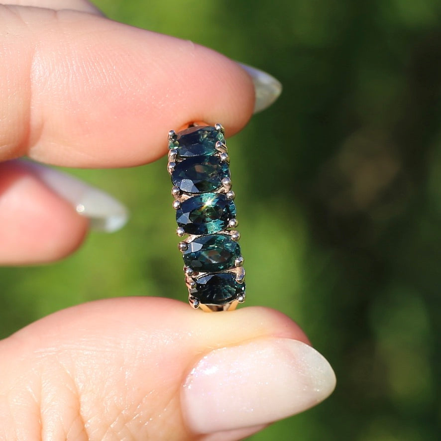 3 Carat Five Stone Parti Sapphire Ring, 9ct Yellow Gold, size R1/2 or nearly 9, with valuation