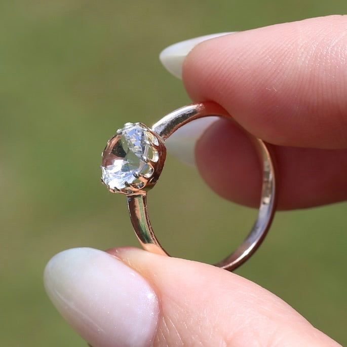 Vintage White Spinel Ring in Fabulous 14 Claw Setting, 9ct Old Rosey Gold, size 8.75 or just over R