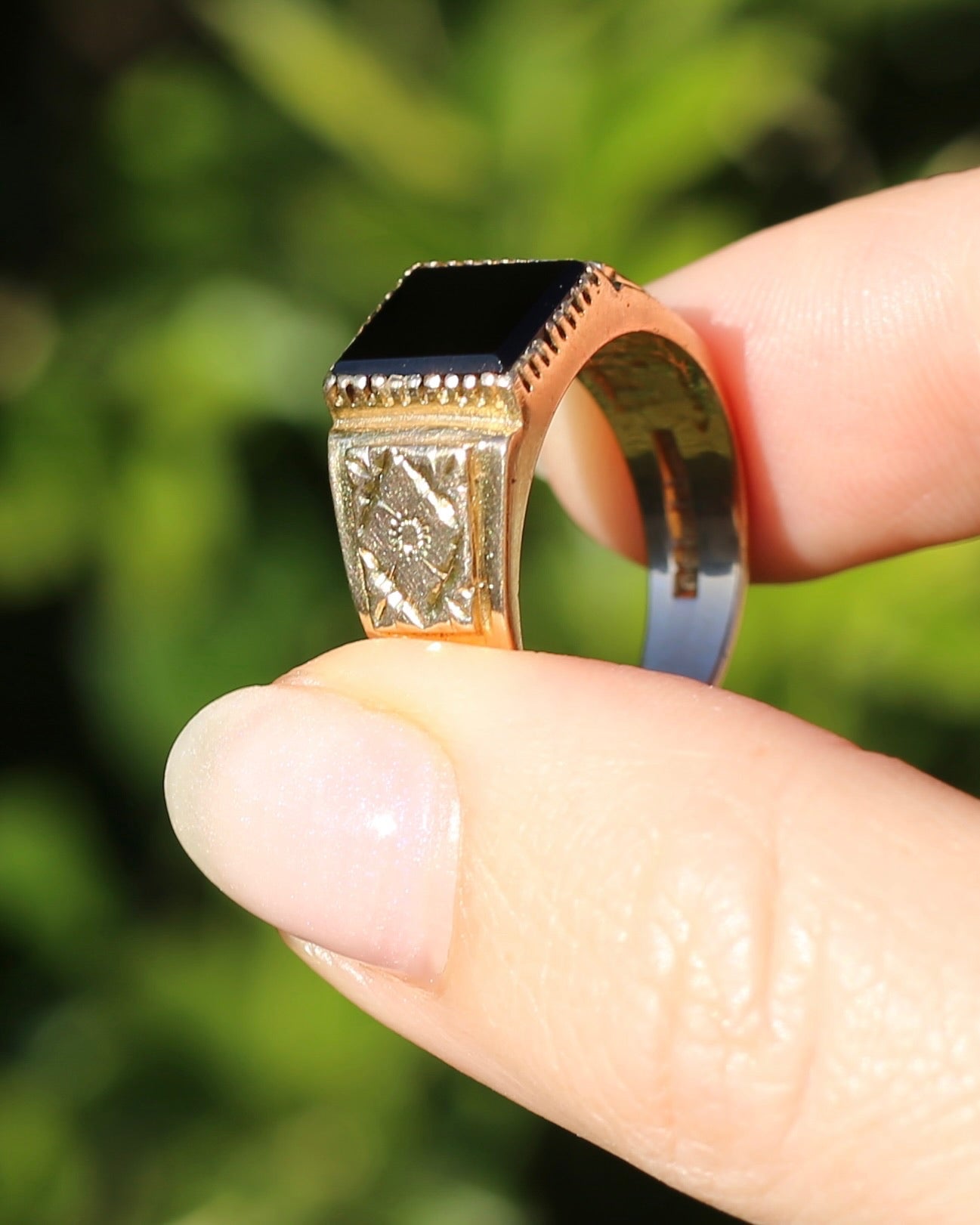 Chunky 1979 Onyx Signet with Floral Shoulders, 9ct Yellow Gold, size 10 or U