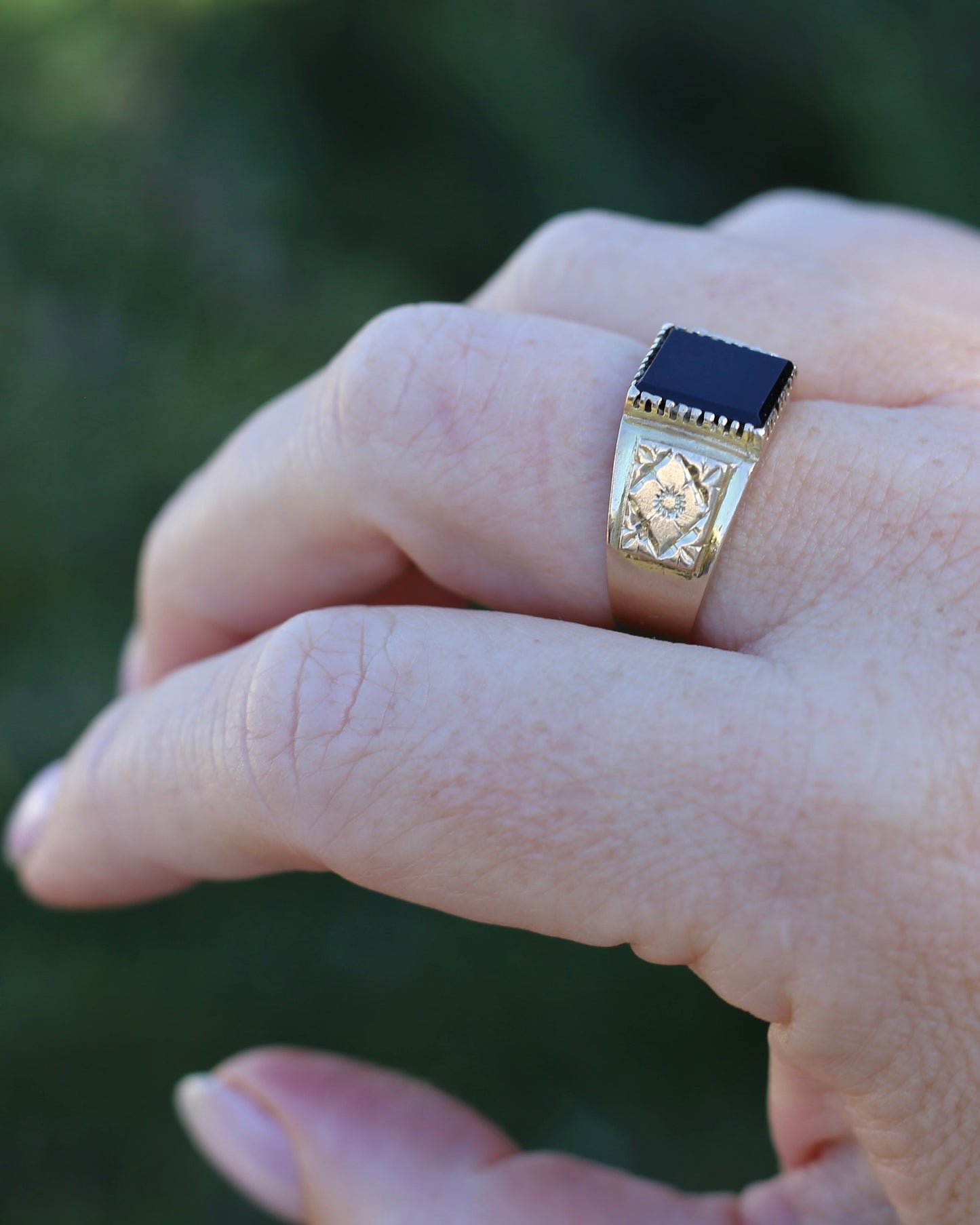 Chunky 1979 Onyx Signet with Floral Shoulders, 9ct Yellow Gold, size 10 or U