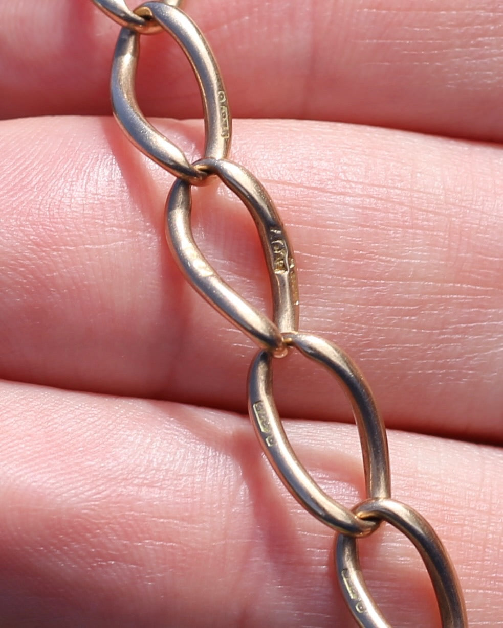 Old Rosey Gold Wide Oval Hallmark Linked Chain with Single Albert Clasp, 20.25g, 16 Inches or 41cm
