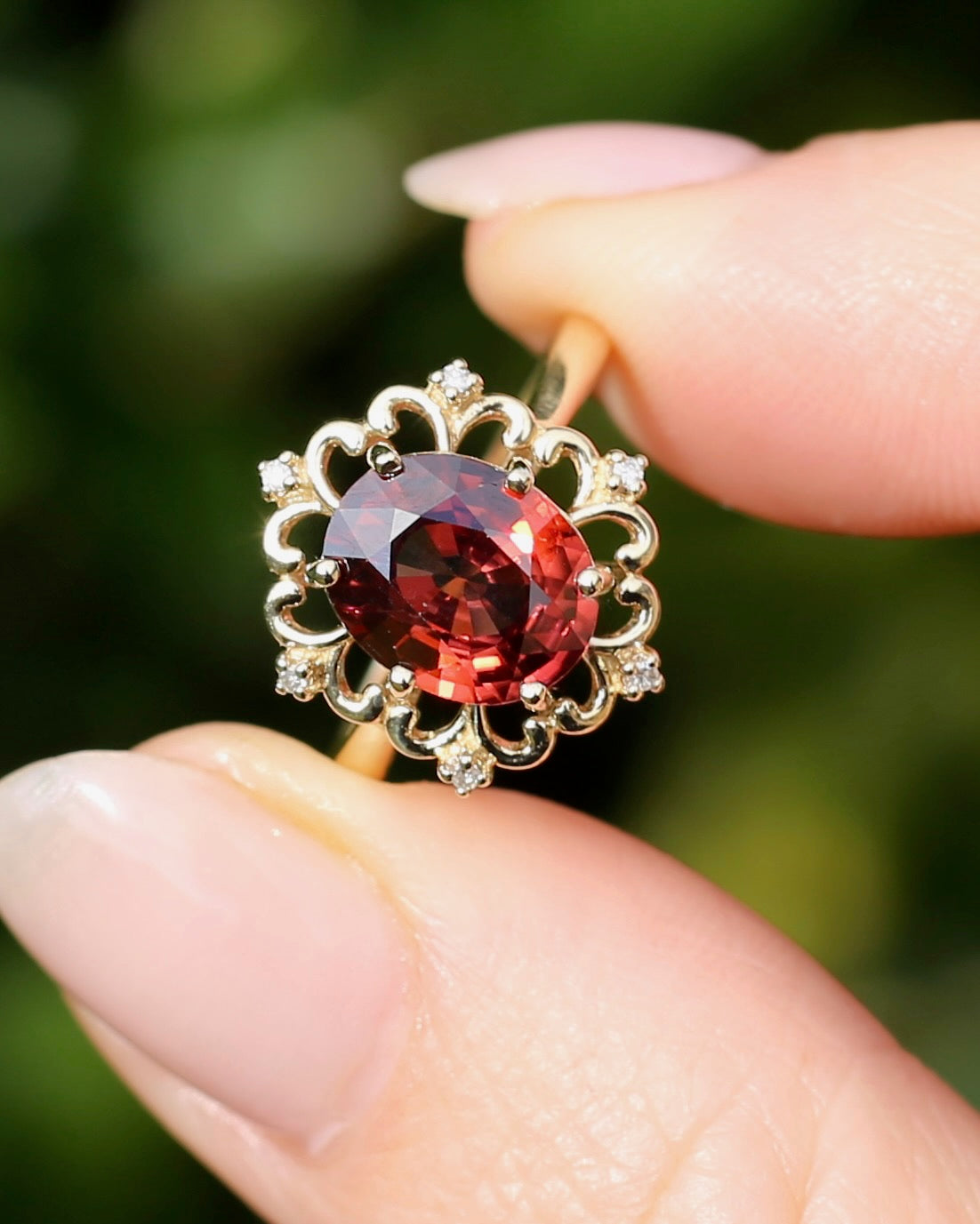 Vintage 3.48ct Natural Zircon and Diamond Ring, 9ct Yellow Gold , size O or 7.25 with valuation