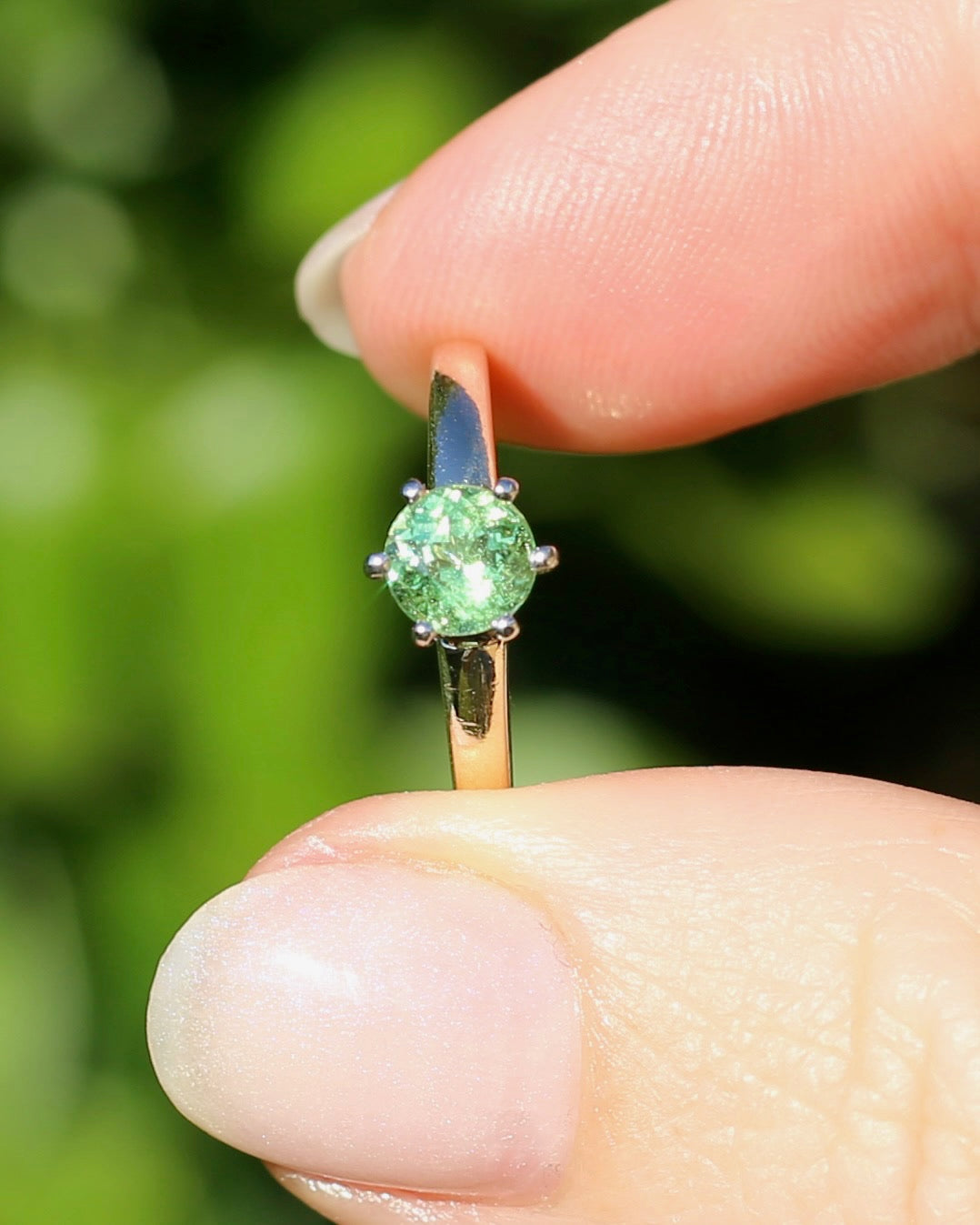 0.75ct Tsavorite - Light Grossular Green Garnet - in Vintage 14ct Yellow and White Gold Setting, size J1/2 or 5