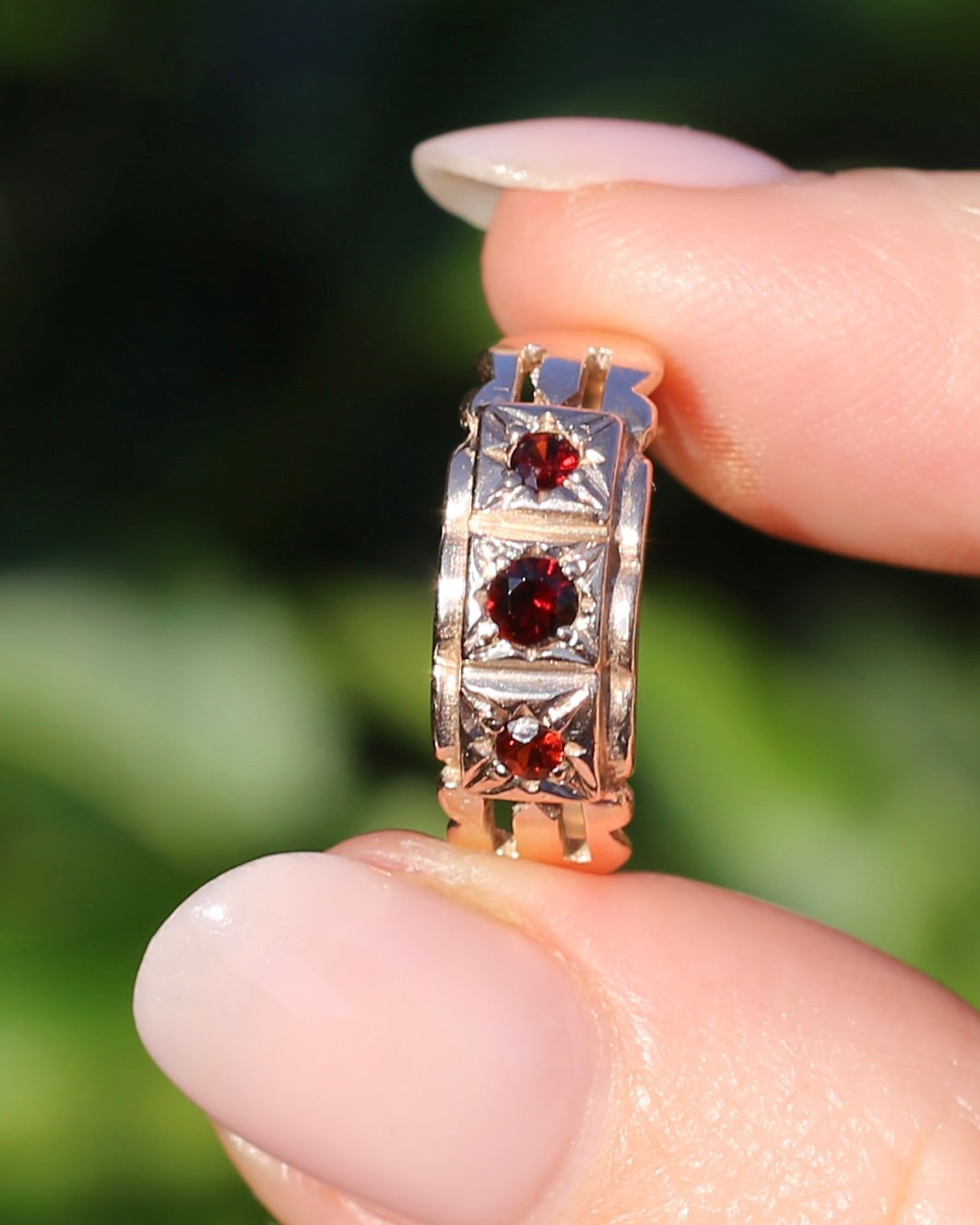 Vintage Victorian Revival Garnet Trilogy Star Set Ring, 9ct Rosey Gold, size P or 7.75, 3.16g