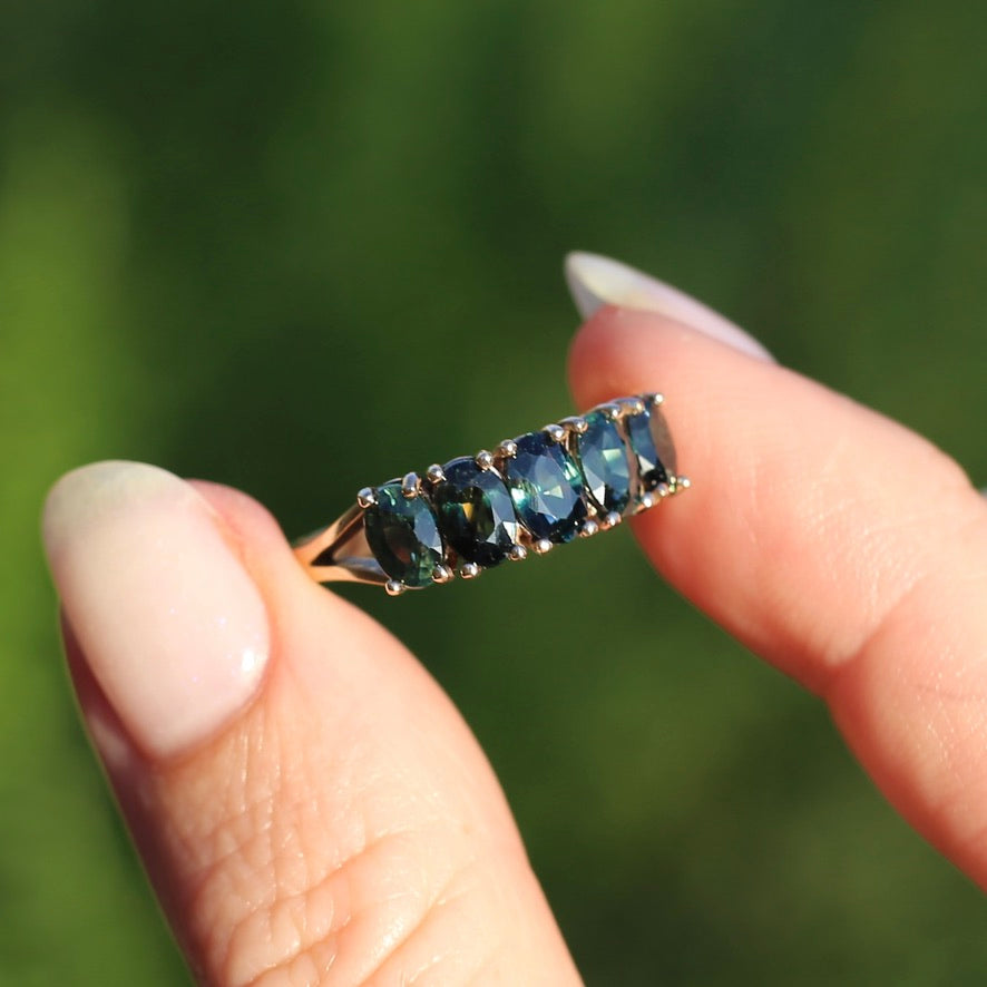 3 Carat Five Stone Parti Sapphire Ring, 9ct Yellow Gold, size R1/2 or nearly 9, with valuation