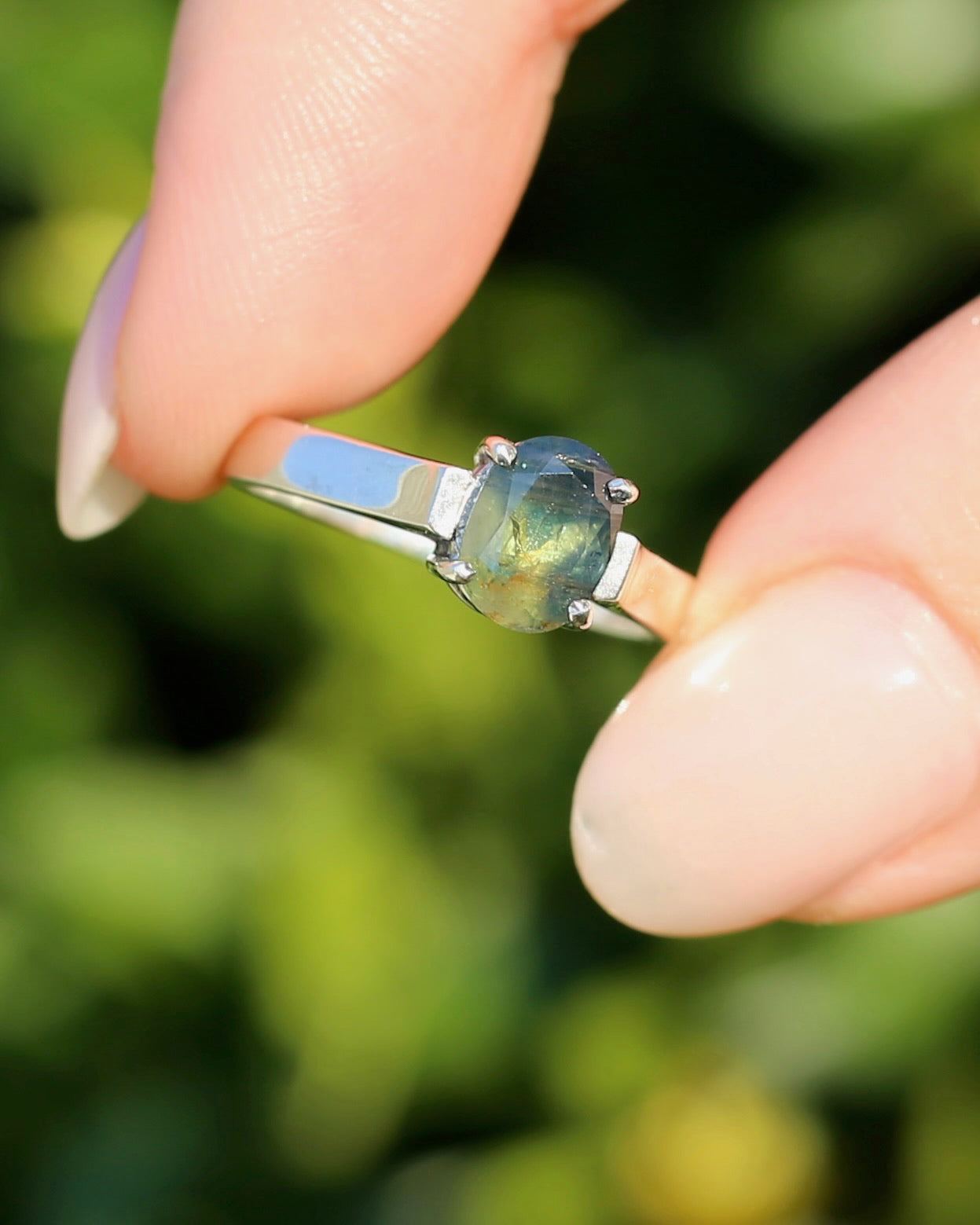 Bi Colour Natural Sapphire, Sterling Silver, size O or 7.25