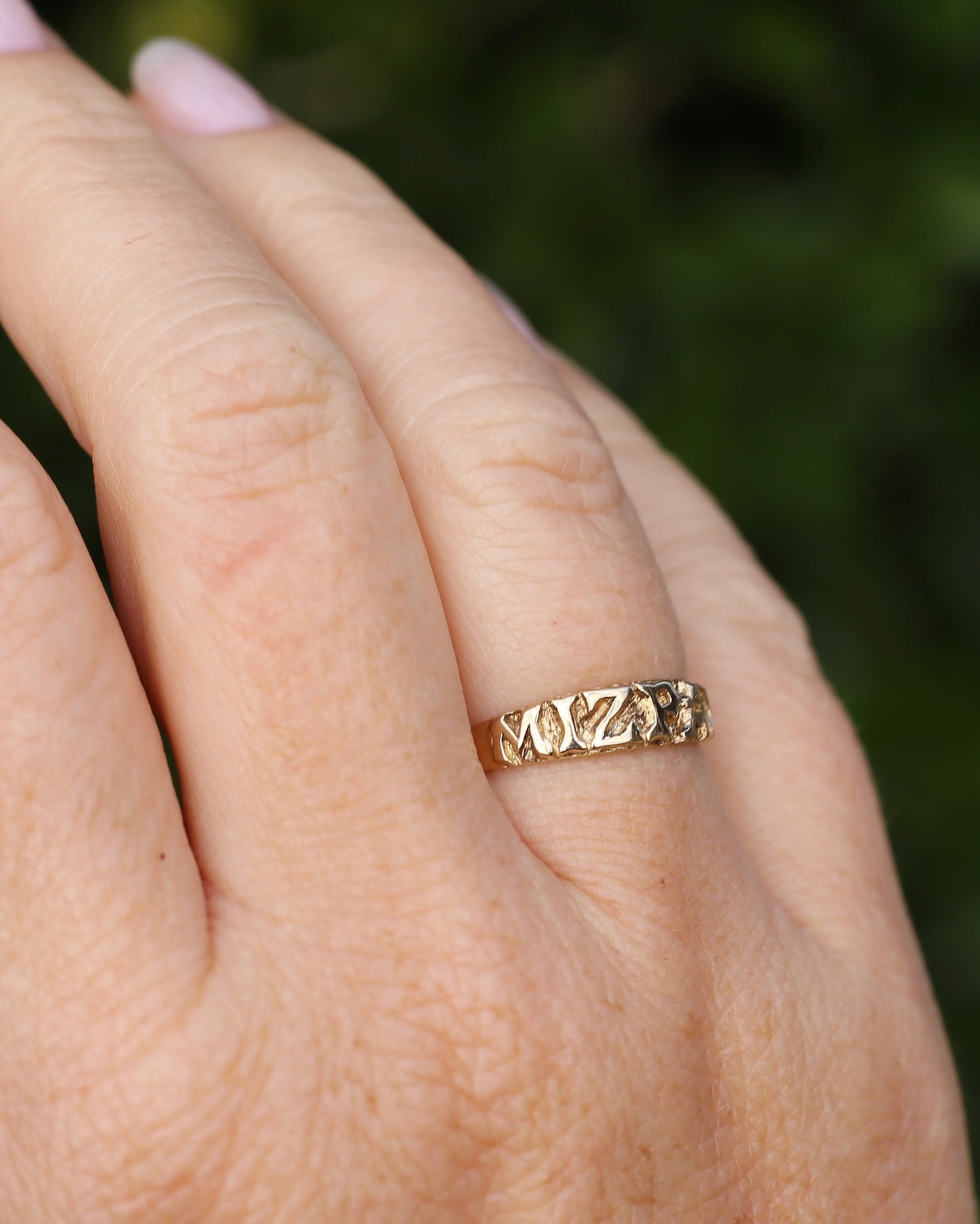 MIZPAH ring, 9ct Yellow Gold, size P or 7.75