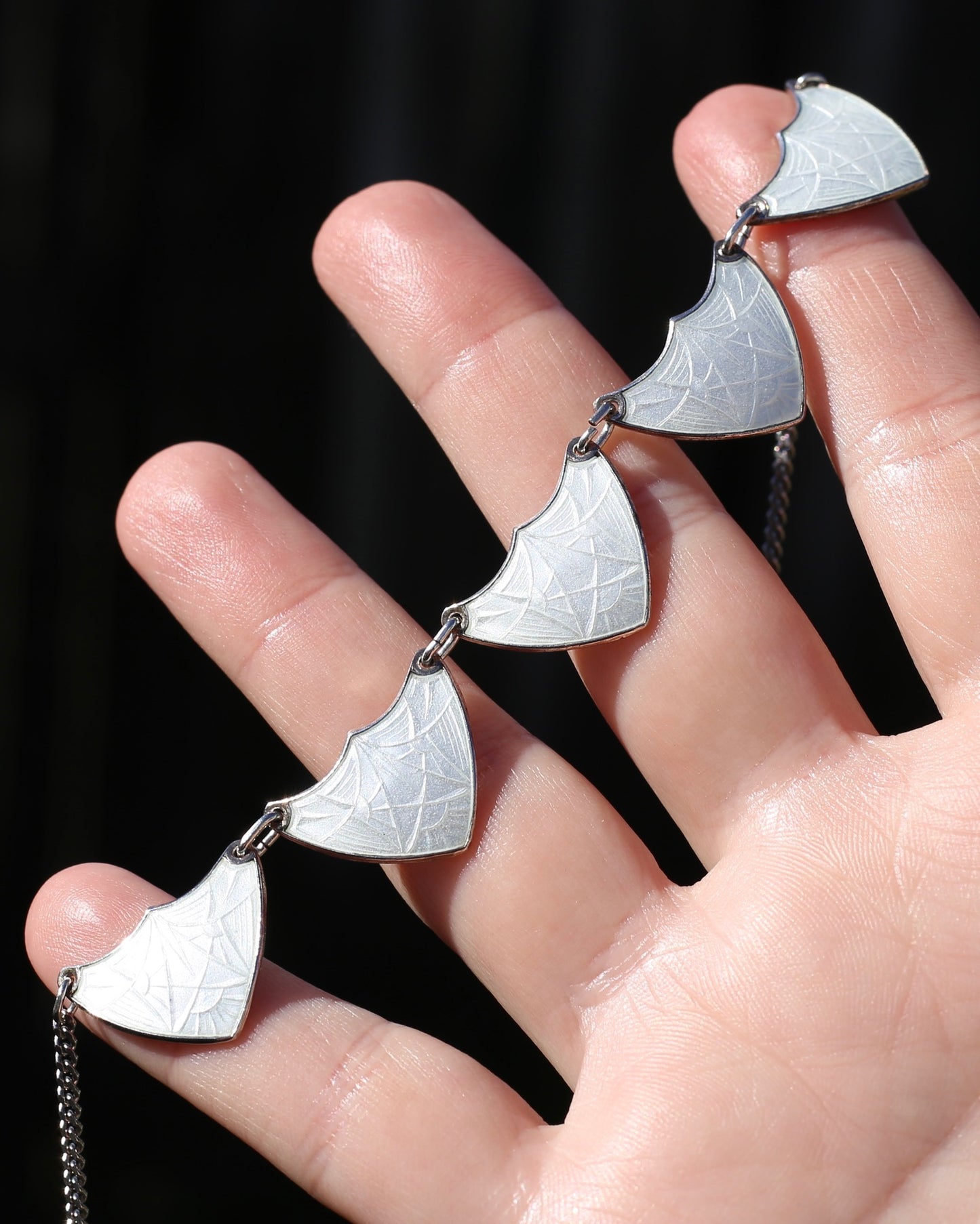 Vintage Norwegian Enamel and Silver Necklace, 45.5cm