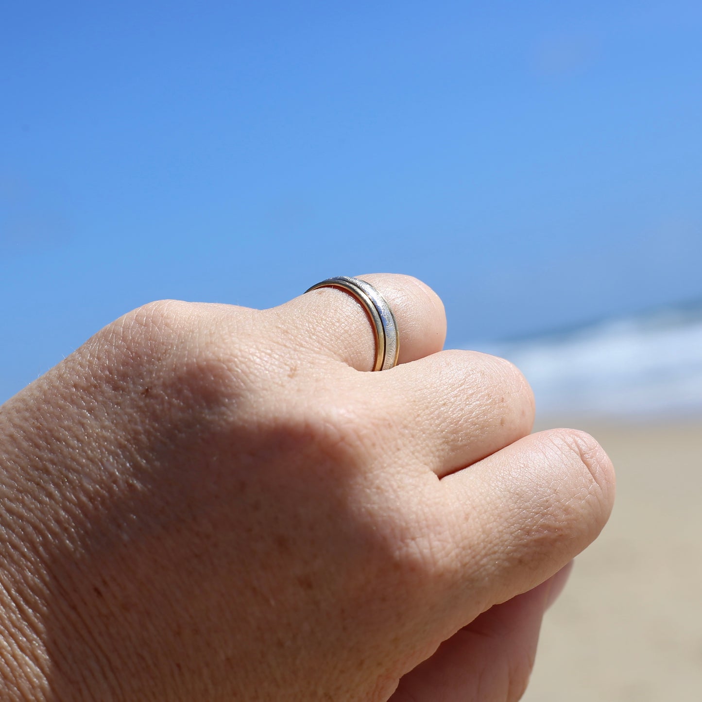 Second Glance - 9ct Mixed Metal Wedder, 9ct Yellow and White Gold, size 9 or just over R1/2