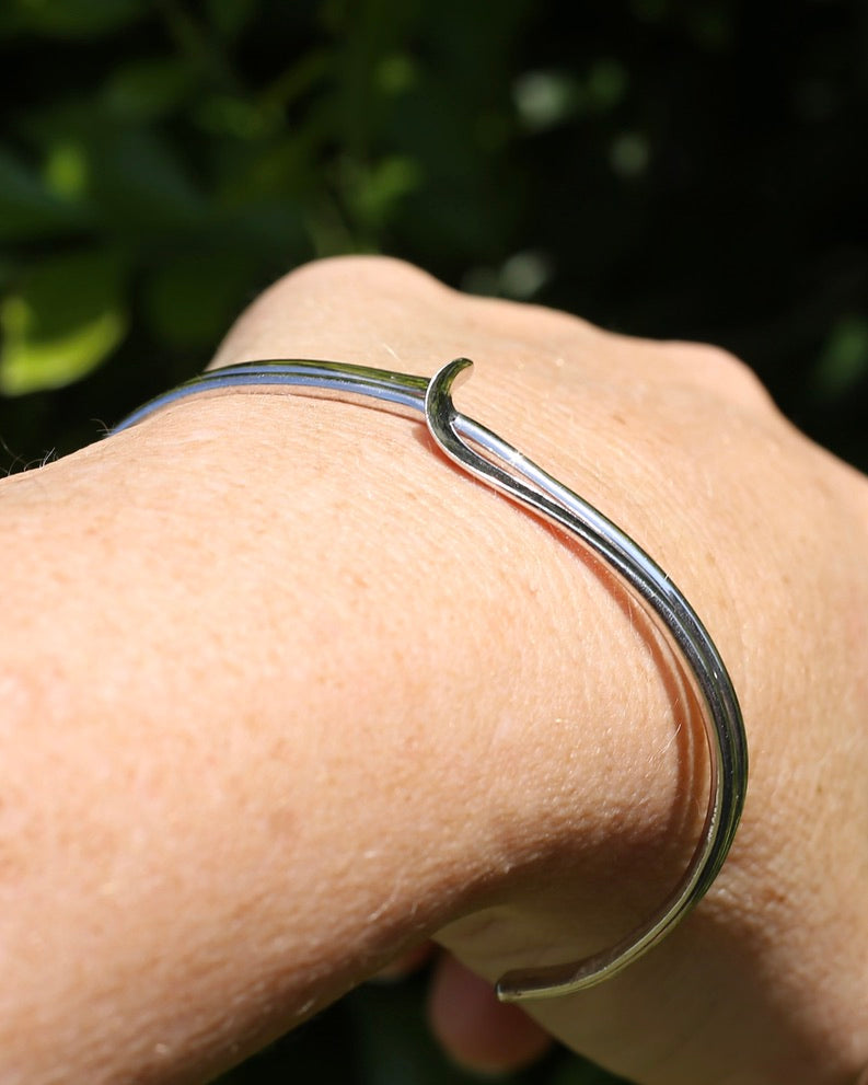 Sterling Silver Cuff with Twist Detail, 14.3