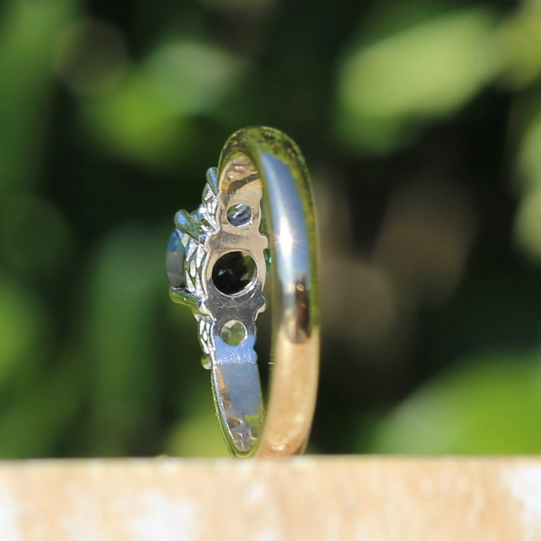 1.5ct Natural Green Sapphire and White Zircon Trilogy Ring, 9ct Gold, size N1/2 or just under 7