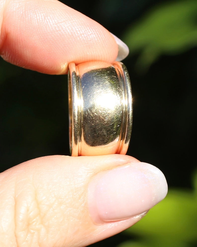 Chunky 12.8mm Domed Ring, 9ct Yellow Gold, size P1/2 or 8 (fits more like O1/2), 5.66g