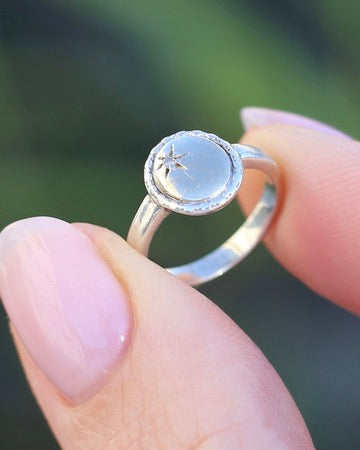 Mixed Metal Diamond Set Signet, 9ct Yellow Gold and Sterling Silver, size D1/2 or 2.25, 1.76g