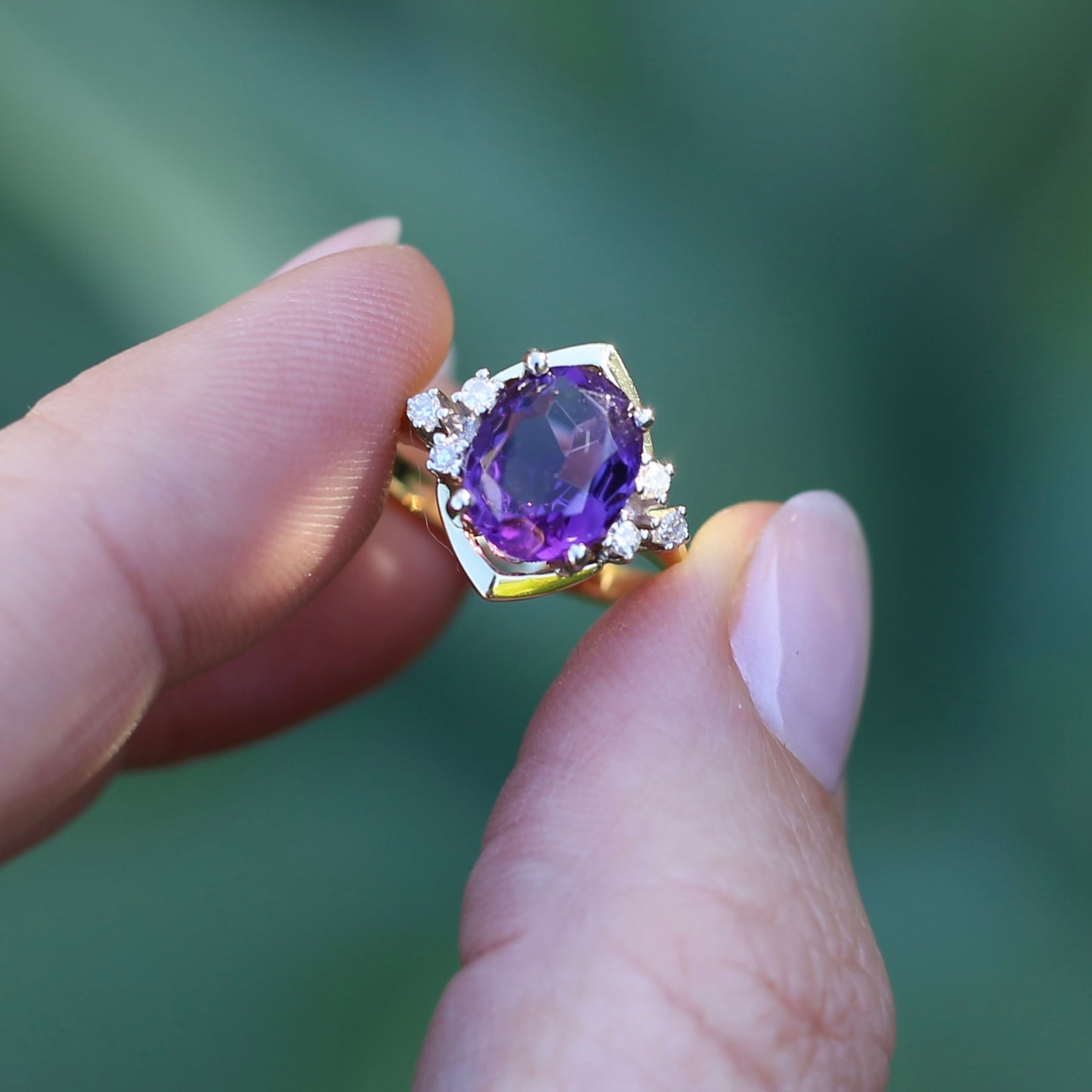 Vintique Oval Amethyst and Diamond Ring, 18ct Yellow Gold, size K1/2 or 5.5