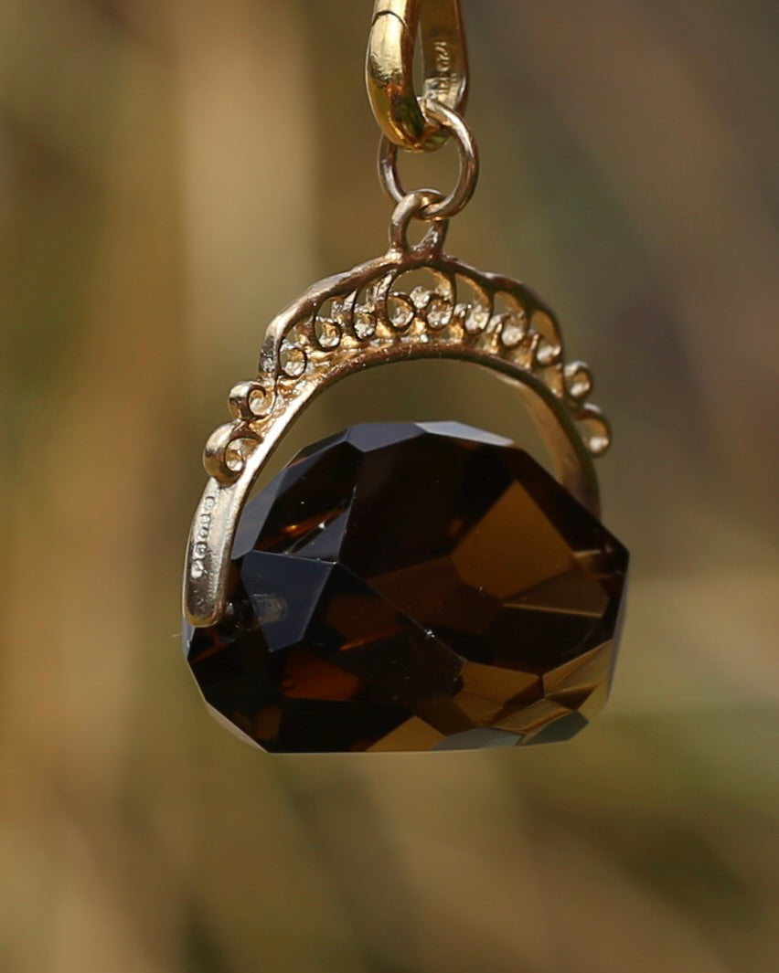 1975 Made Smoky Quartz Spinner Pendant, 9ct Yellow Gold, 8.99g