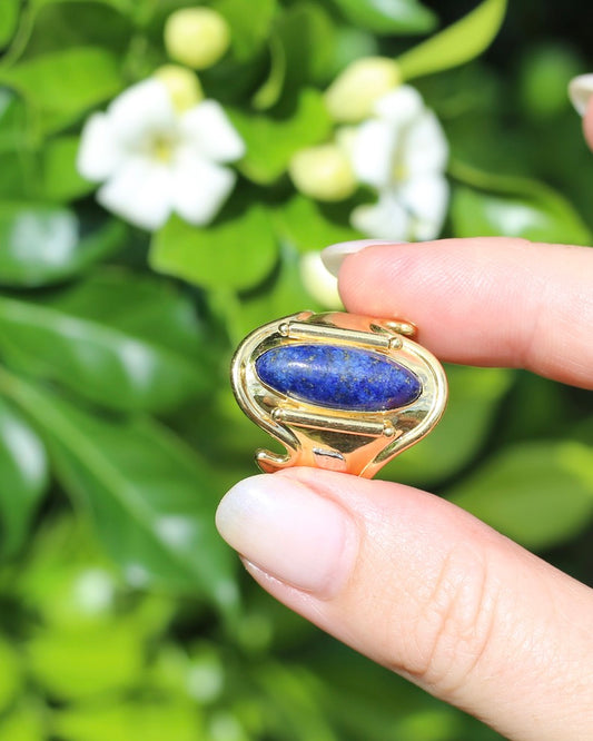 18ct Gold and Lapis Lazuli Cabochon Cuff Ring, size O but sizeable