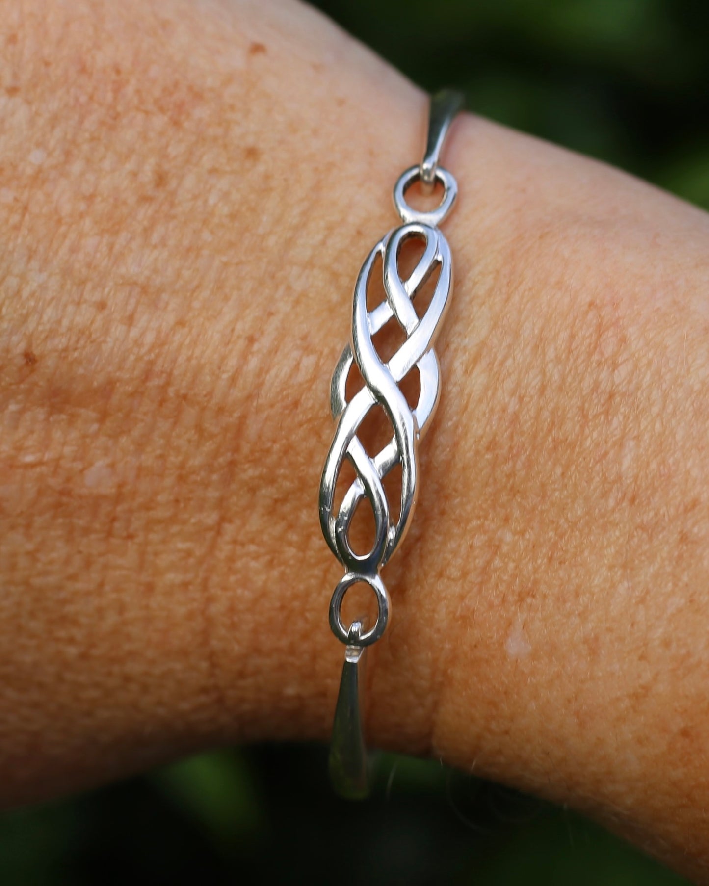 Vintage Celtic Knot Bangle, Sterling Silver, 10.95g