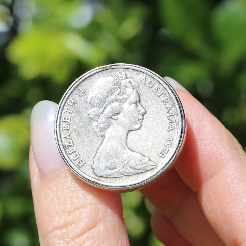 Queen Elizabeth 1973 Australia Coin in Bezel Set Silver Ring, size R or just over 8.5