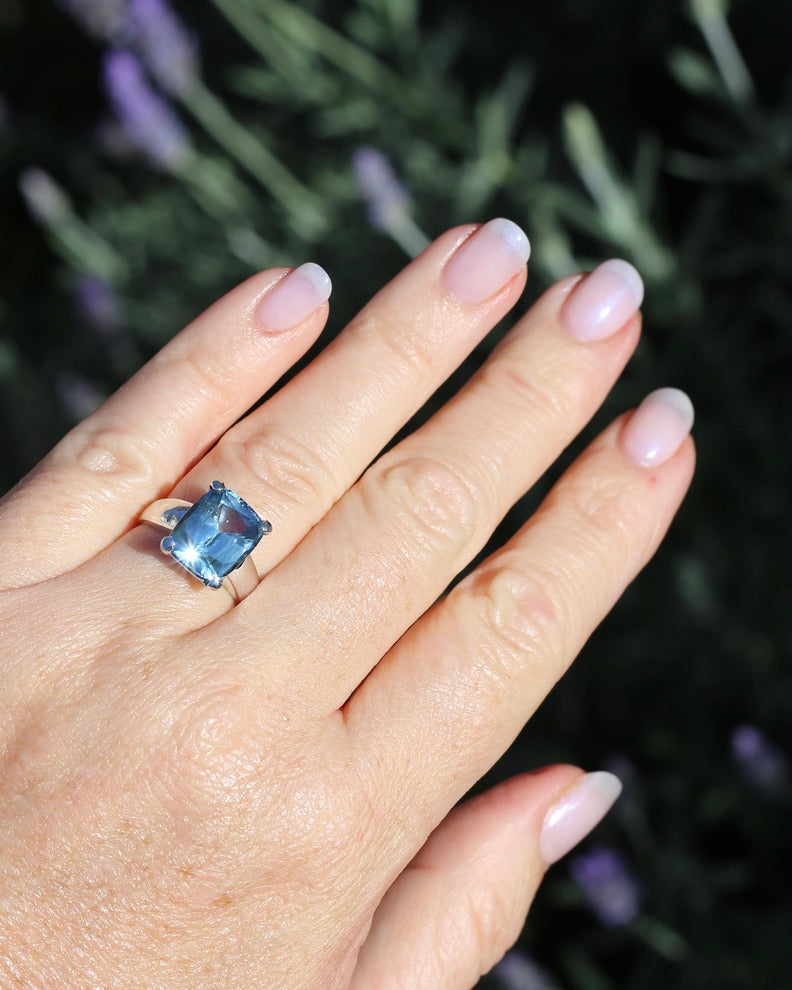 5ct Cushion Cut Natural Blue Topaz Ring, Sterling Silver, size N or 6.75, 5.02g