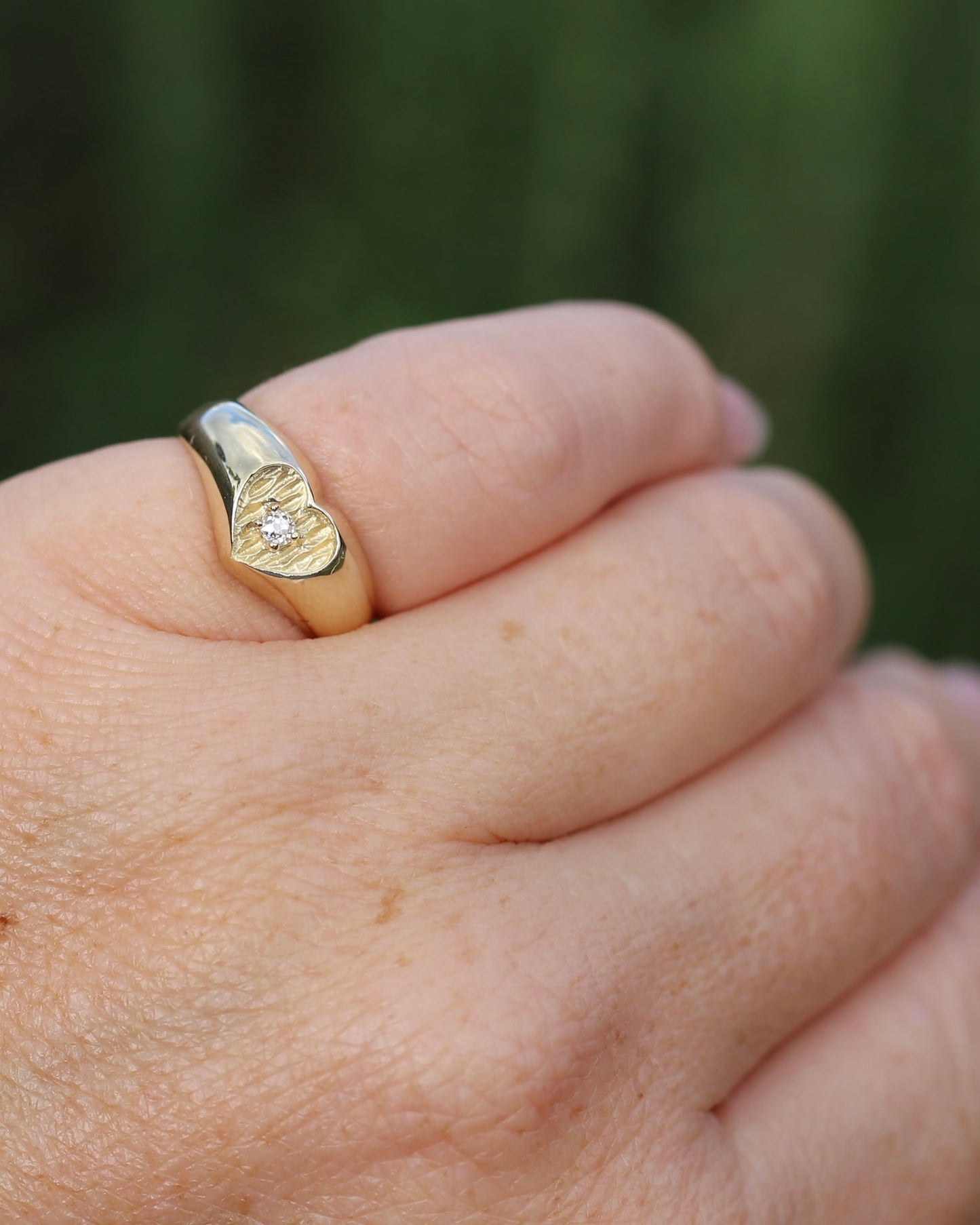 ON HOLD 1979 London Made Old Cut Diamond Heart Signet Ring, 9ct Yellow Gold, size J1/2 or 5, 2.48g