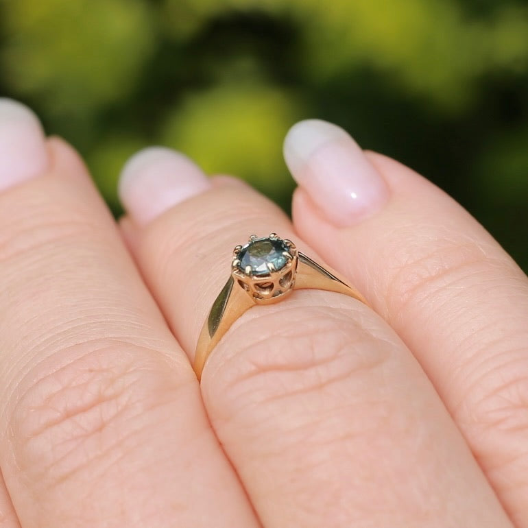 Seafoam Sapphire Solitaire in 8 Claw Setting, 9ct Yellow Gold, size L or just under 5.5