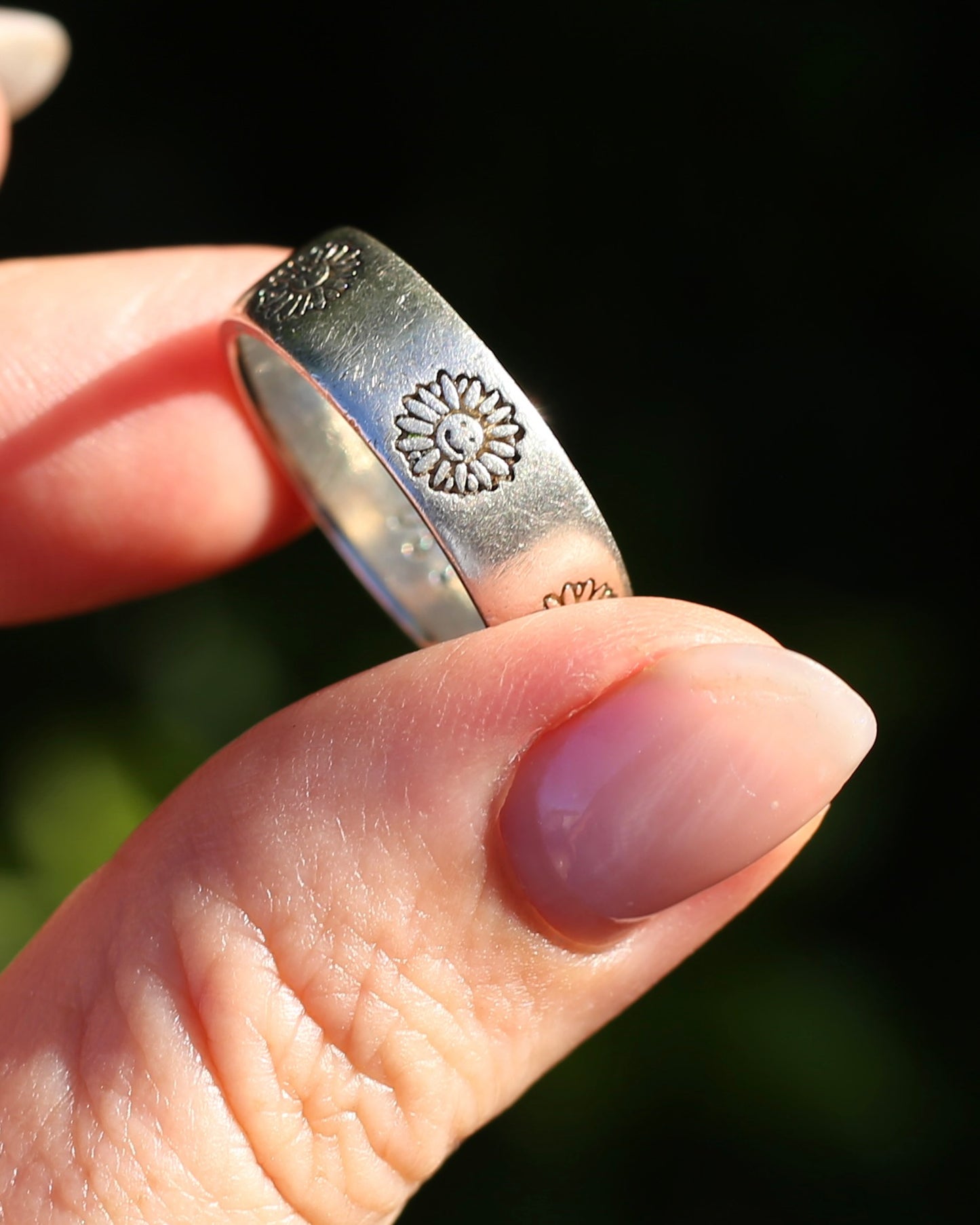 Australian Designer Mood Ring, Sterling Silver, Size U1/2 or 10.25 (fits more like T1/2 or 9.75), 7.35g