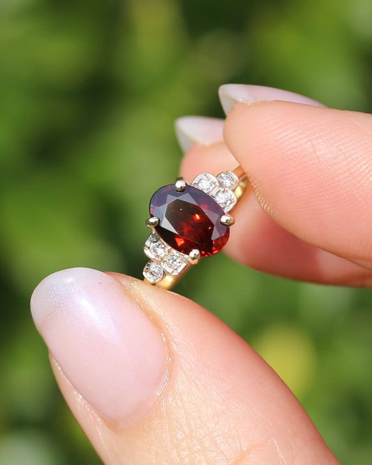 2.45ct Deep Red Whisky Zircon and Diamond RIng, 9ct Yellow Gold, size L or 5.75, 2.33g